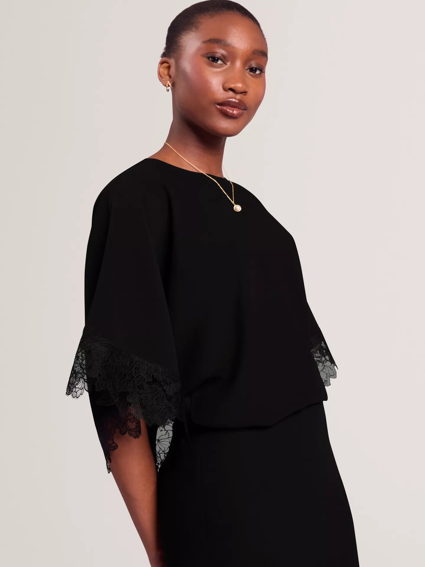 Ted Baker Neelai Top – Zwart