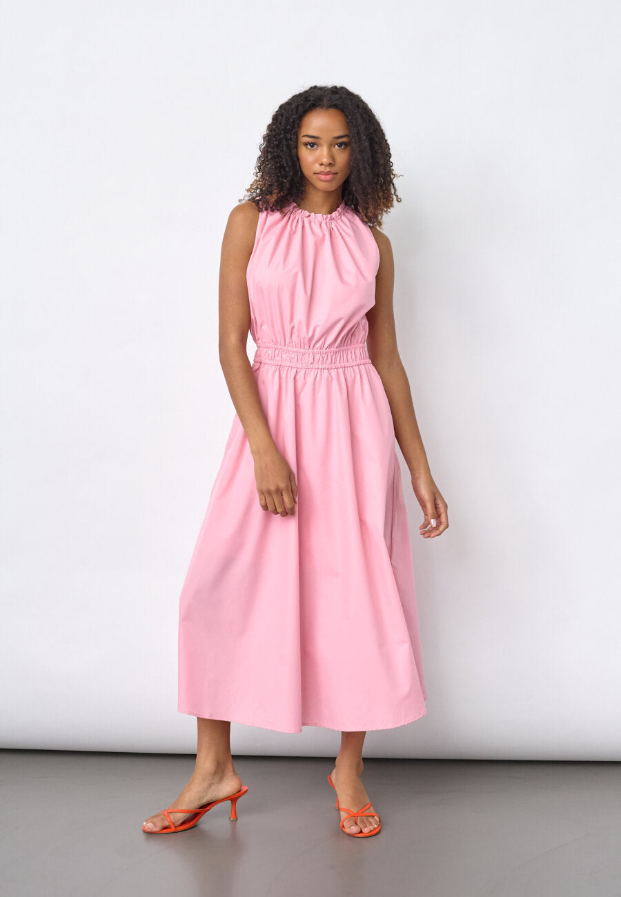 SistersPoint Viline Dress Rose