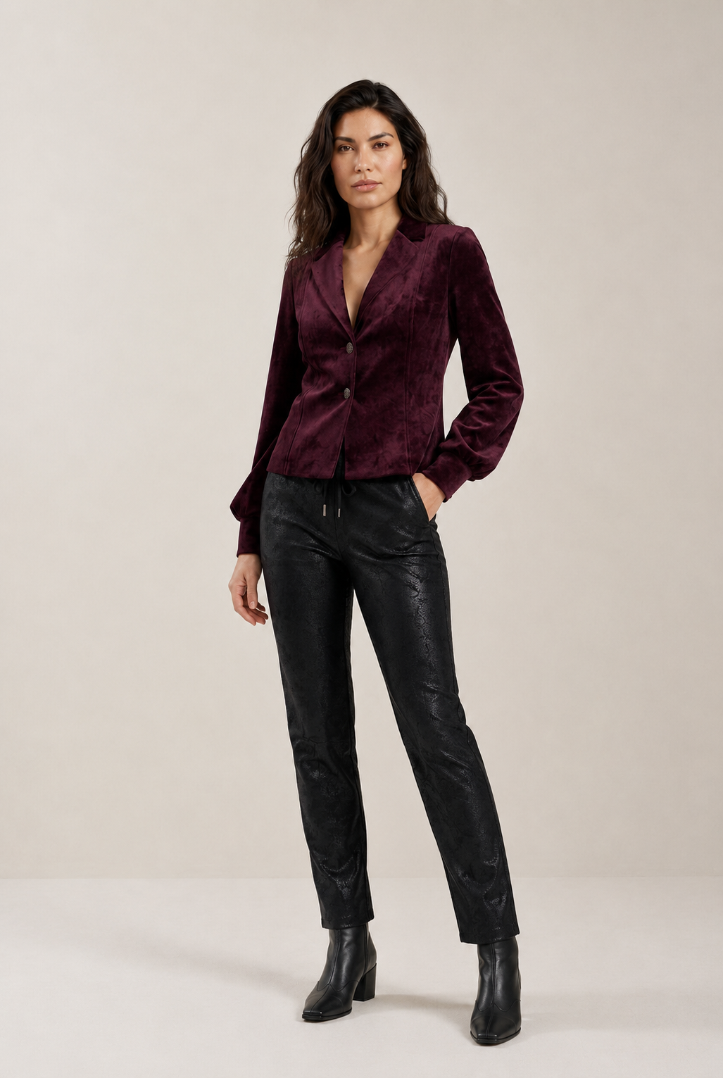 Helena Hart Lora Velour Burgundy