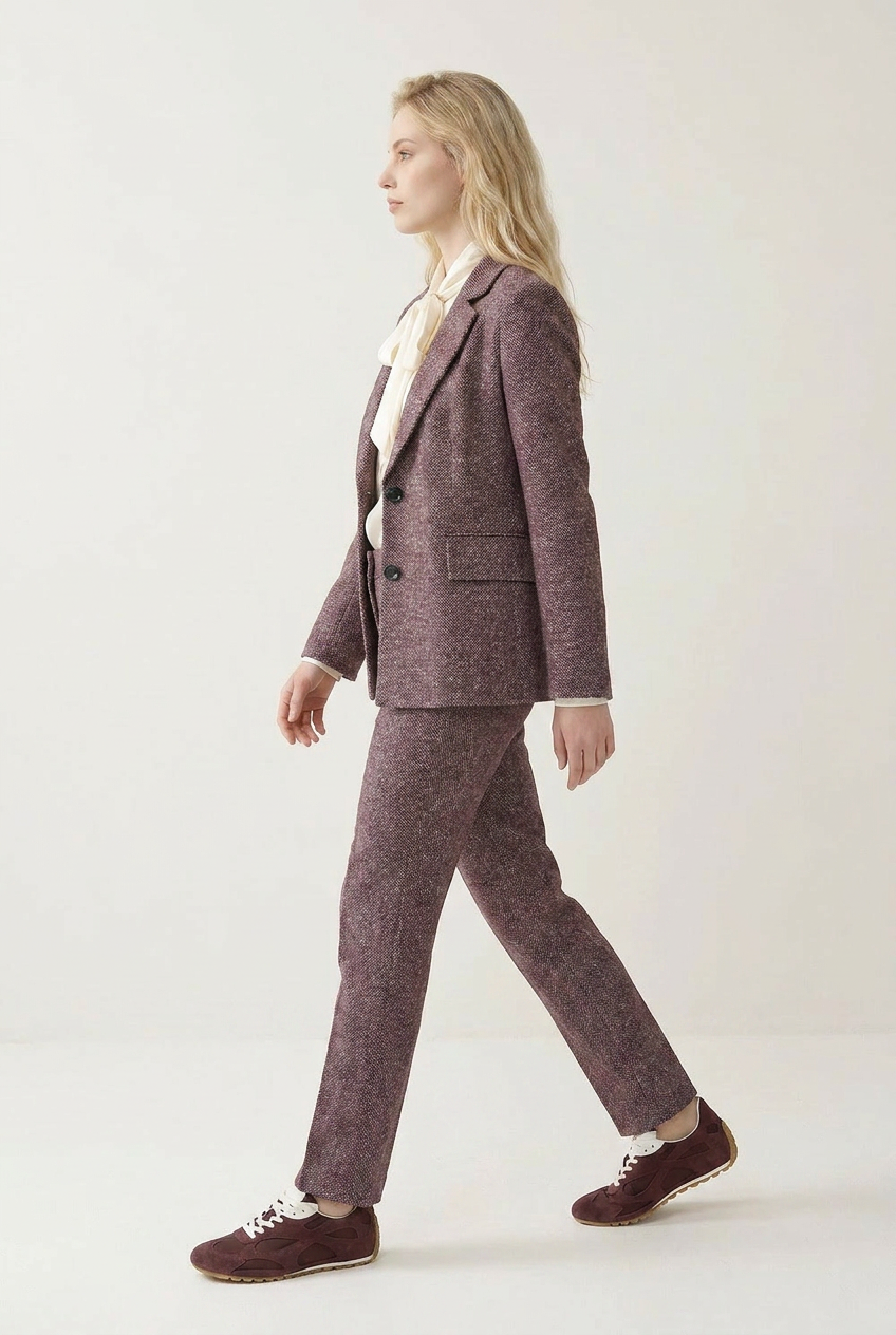 Helena Hart Nick Blazer Lano Lurex – Donegal Tweet Burgundy