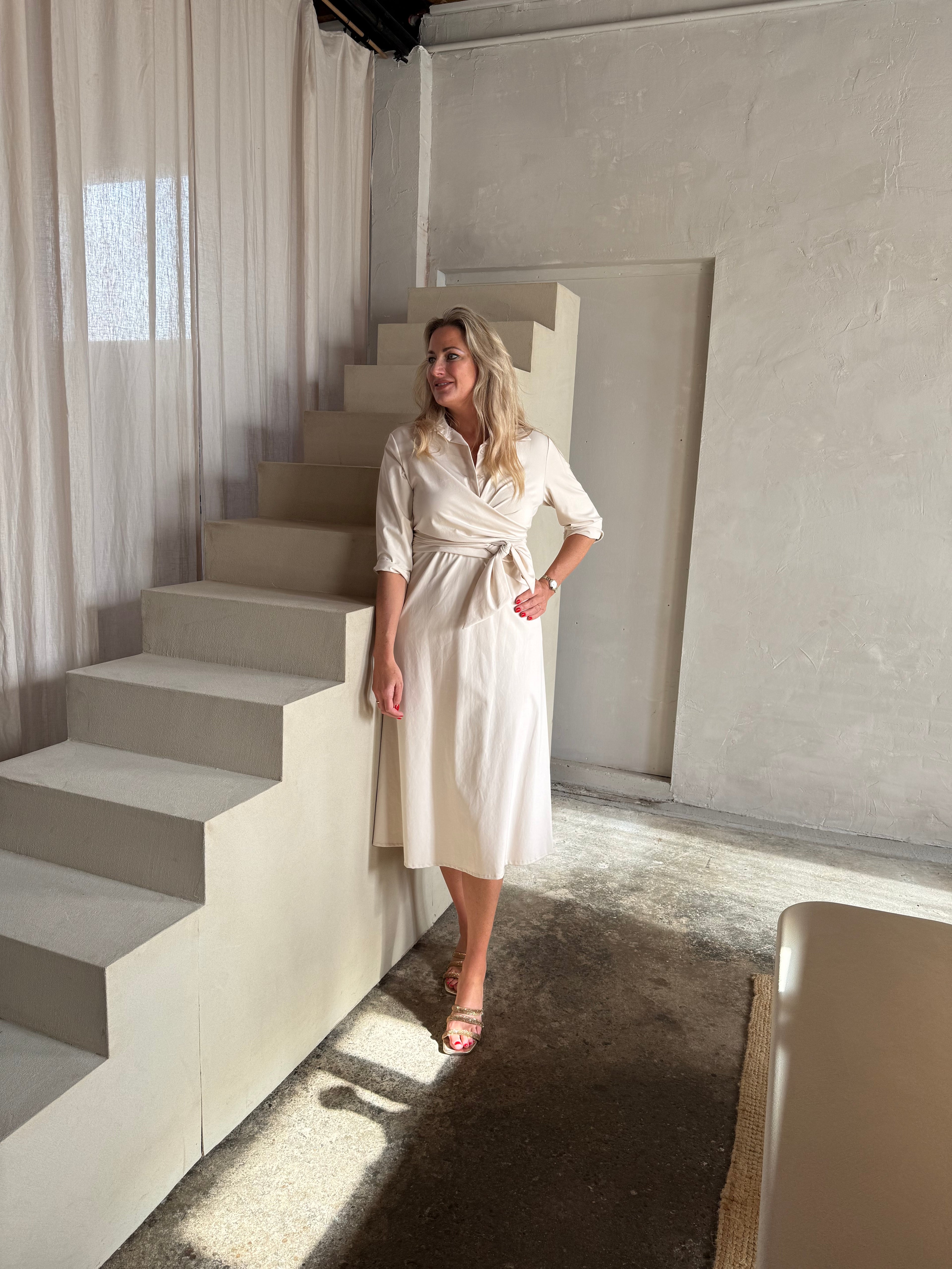 MVD Dress beige