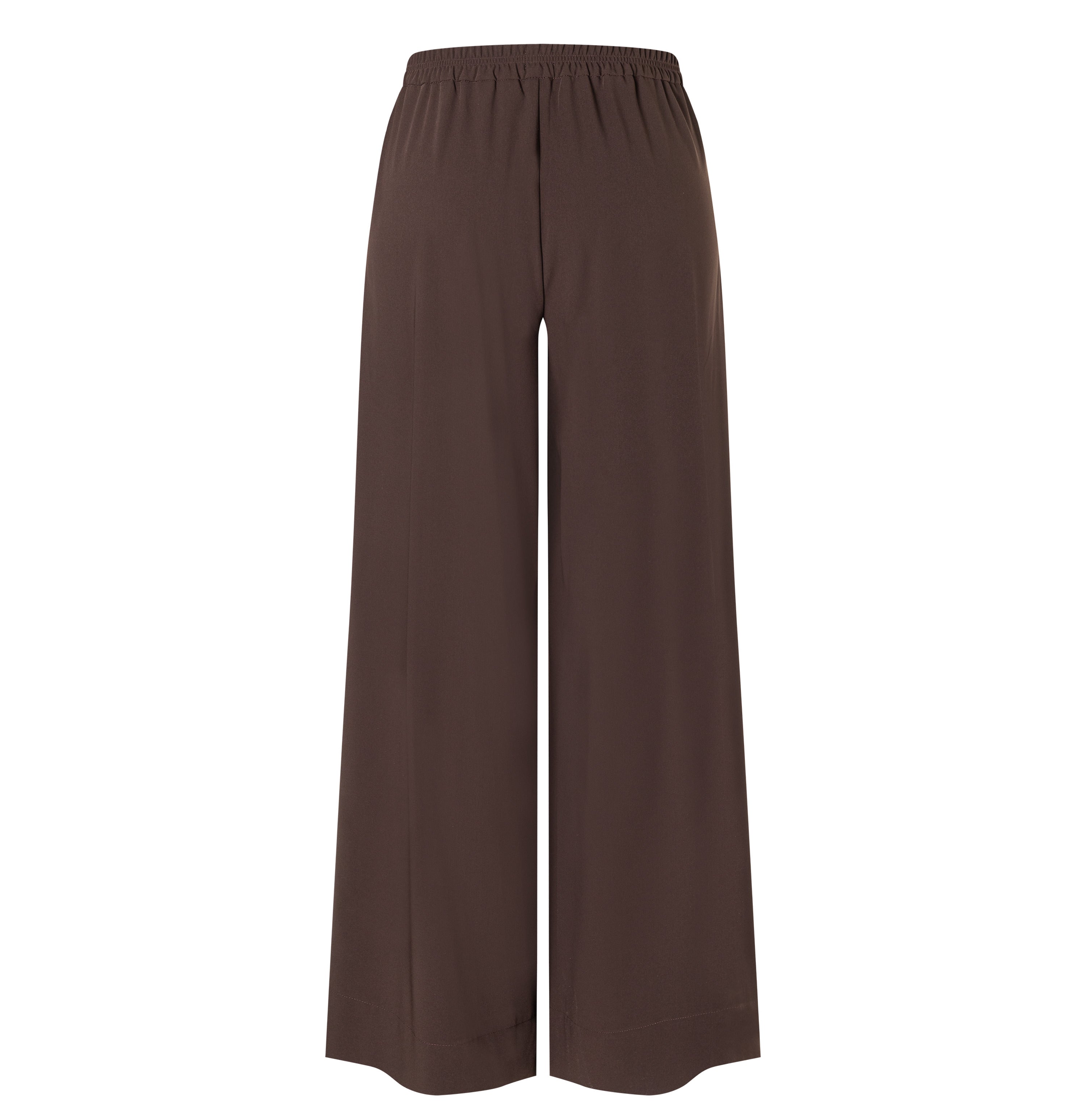 MAC Coralie Floating Crepe – Truffle Brown
