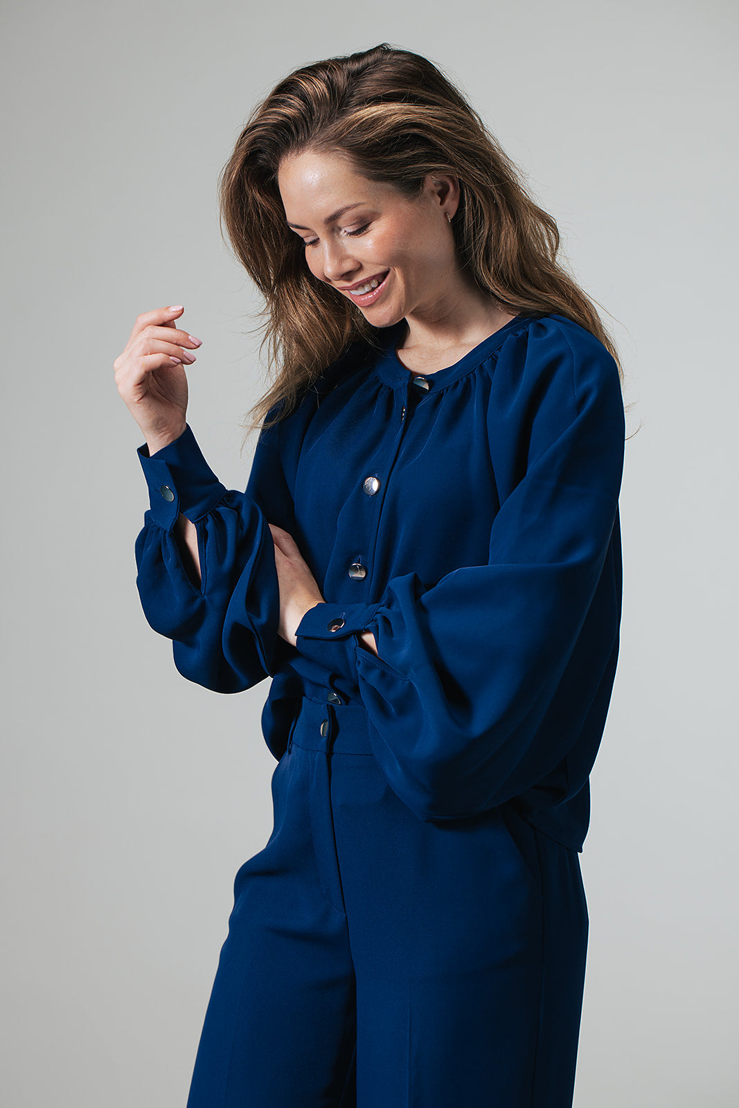 Label Dot Blouse Amanda – Navy