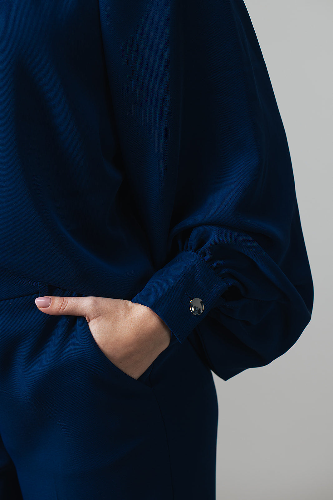 Label Dot Blouse Amanda – Navy