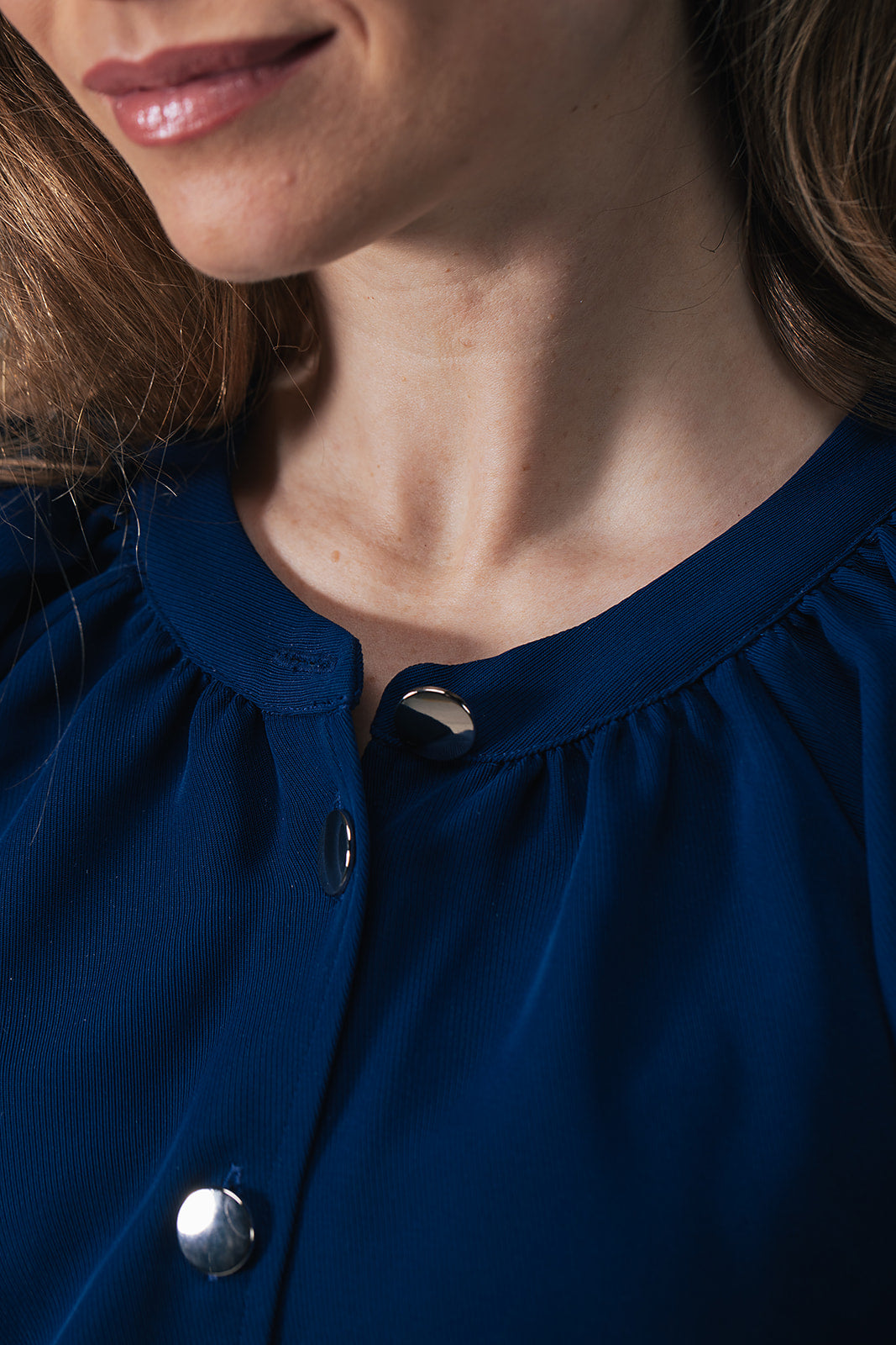 Label Dot Blouse Amanda – Navy