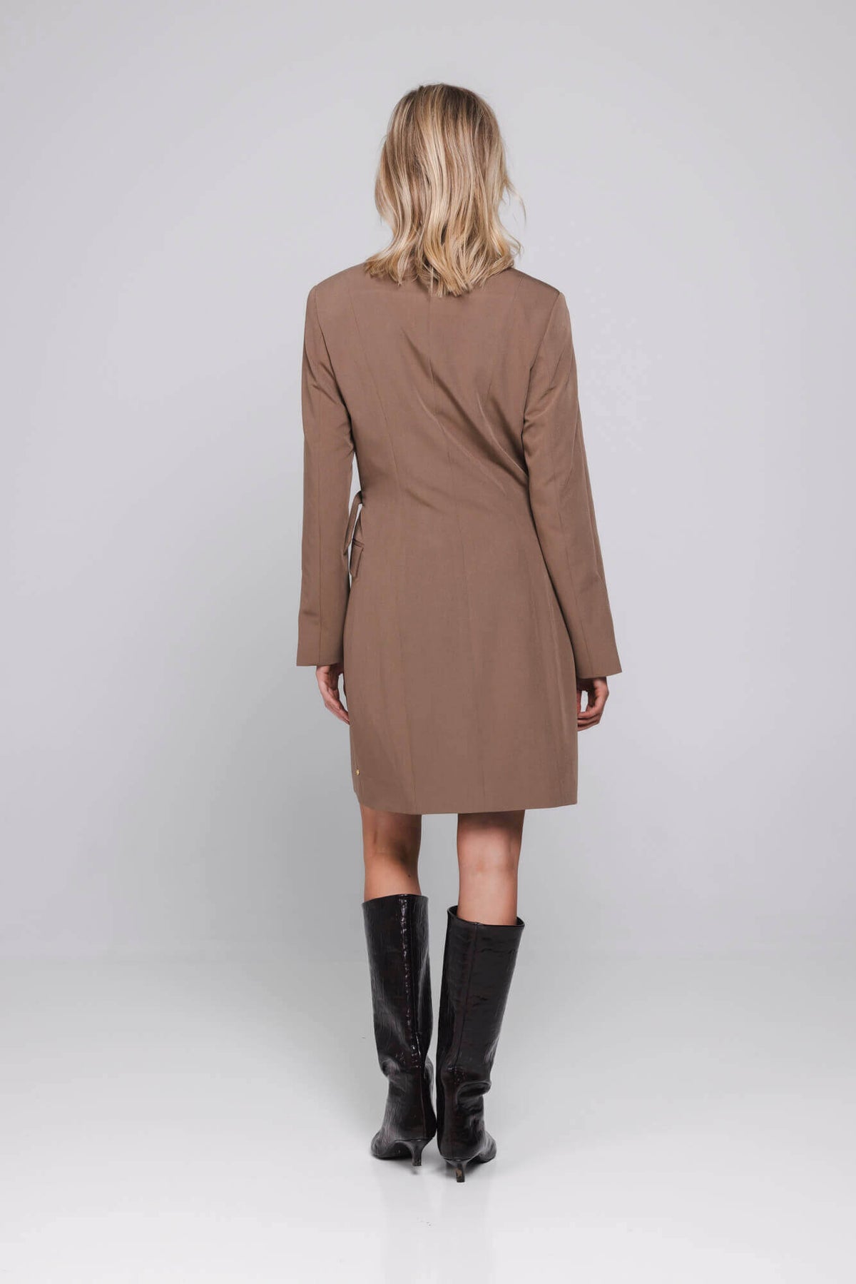 Accentil Alixia Blazerdress Mocha