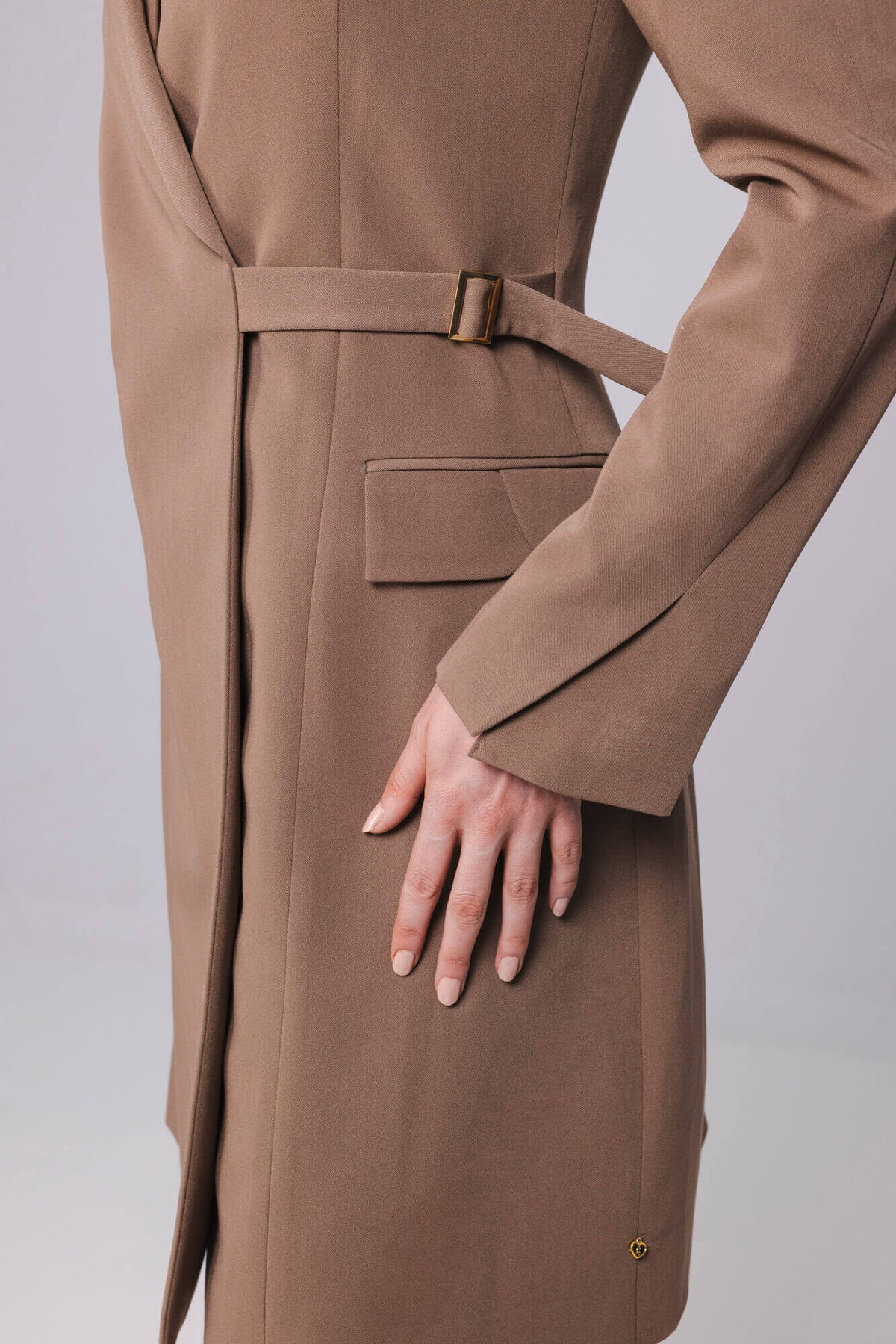 Accentil Alixia Blazerdress Mocha