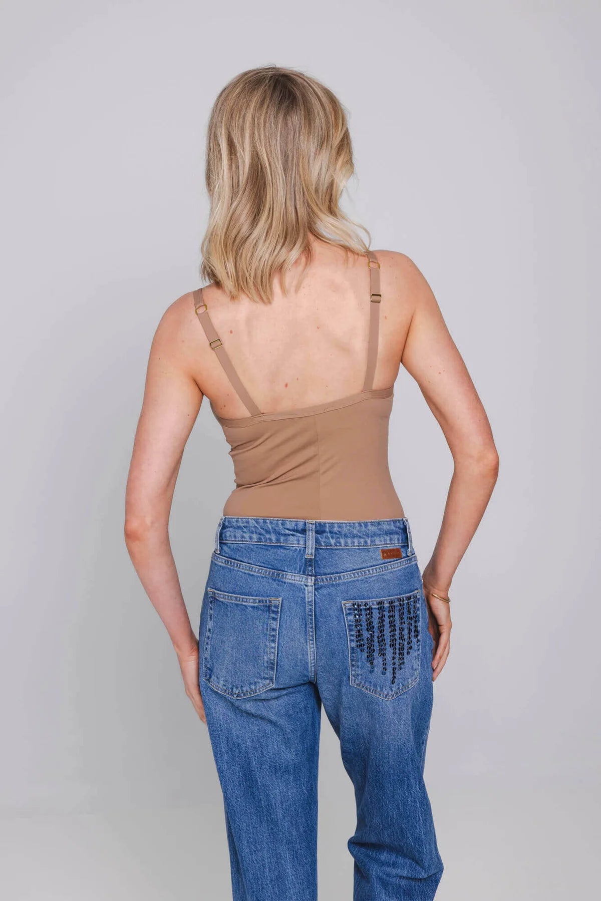 Accentil Bra Sculpt Top Mocha