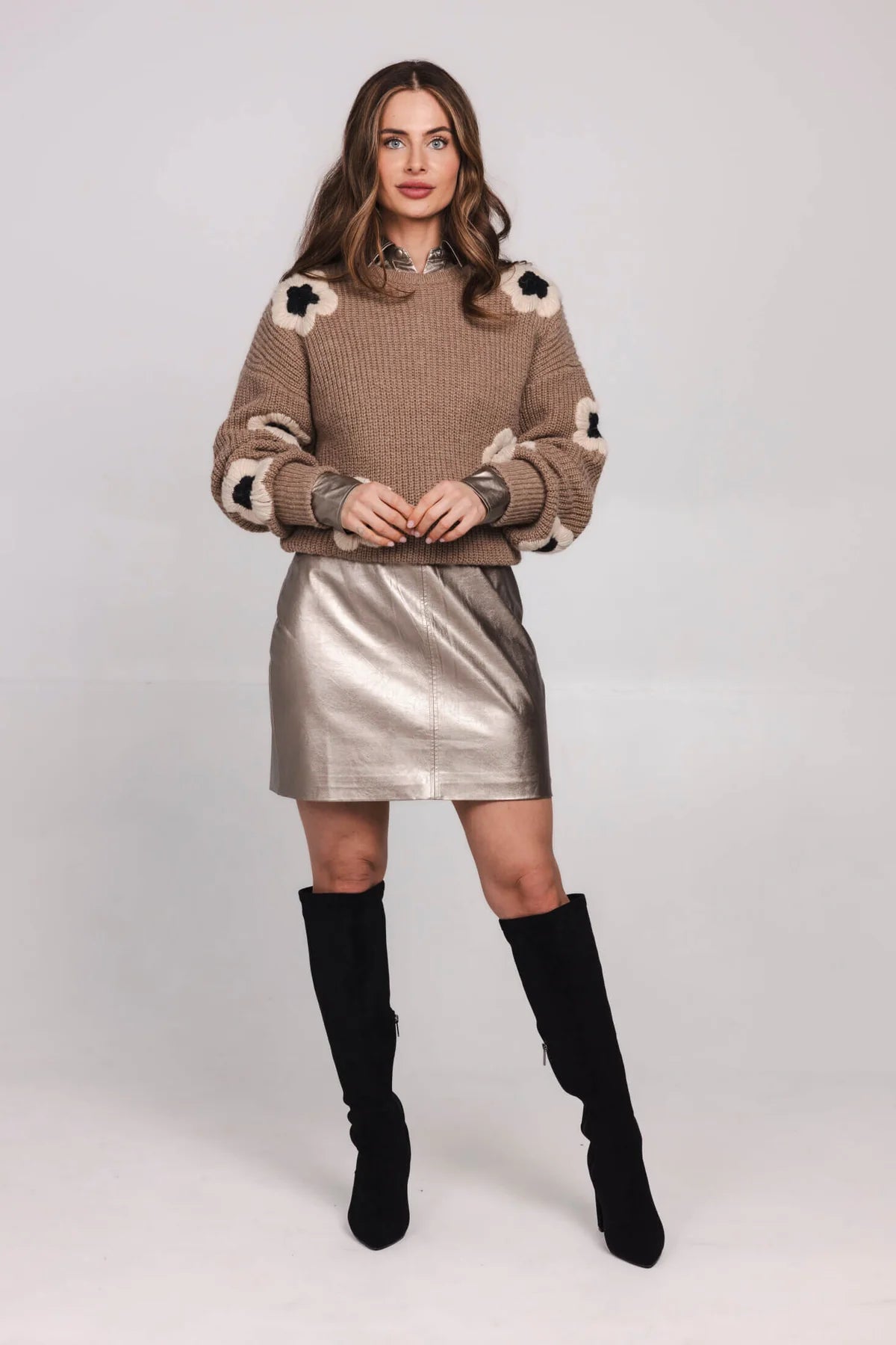 Accentil Rose Pullover