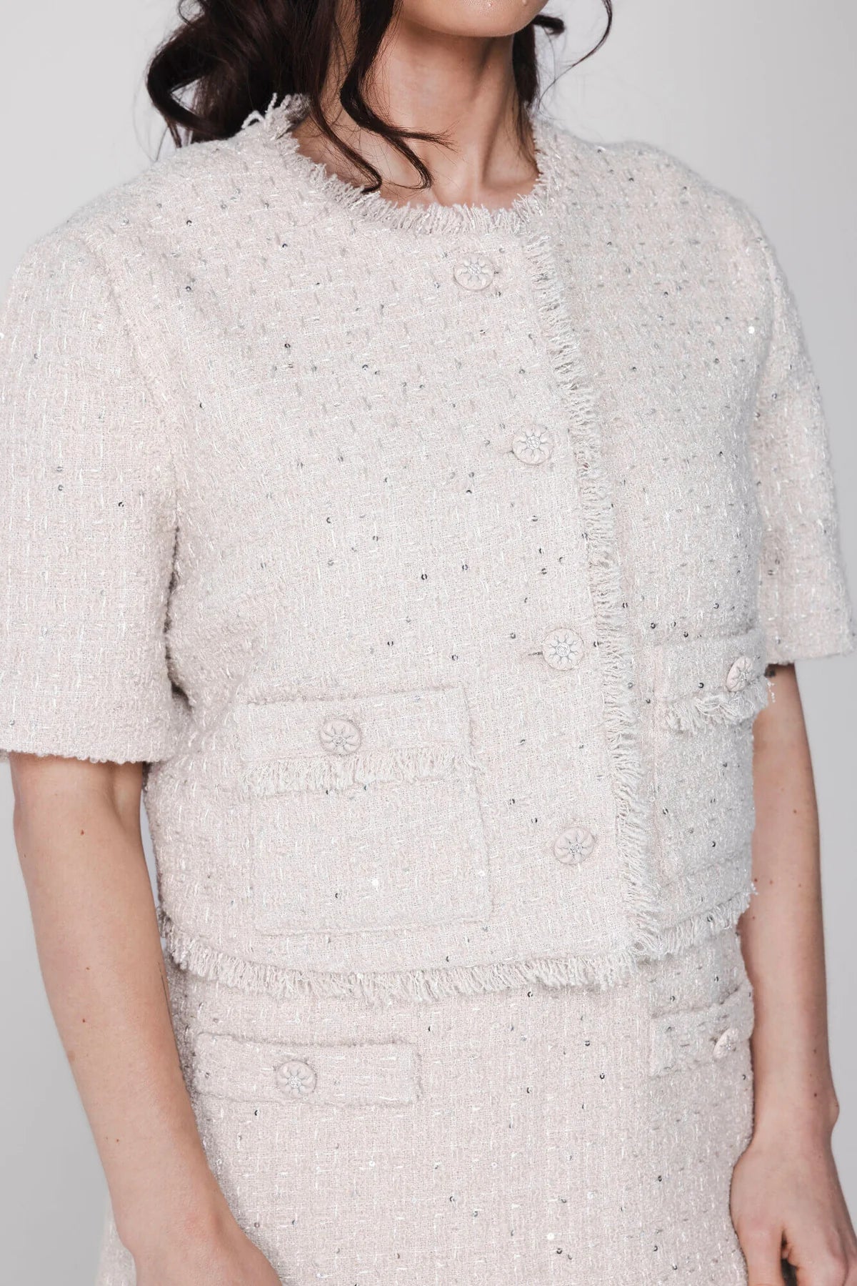 Accentil Ize Blazer Light Cream