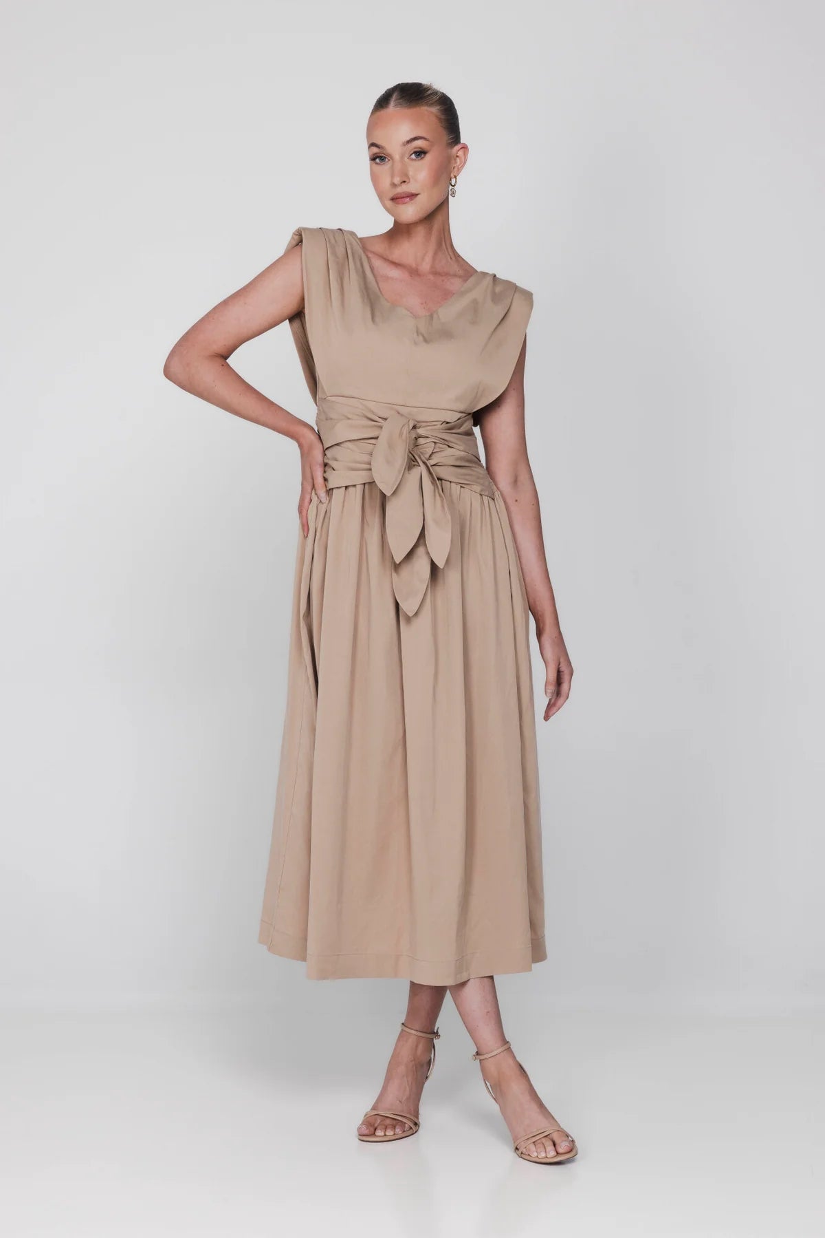 Accentil Skye Dress Sand