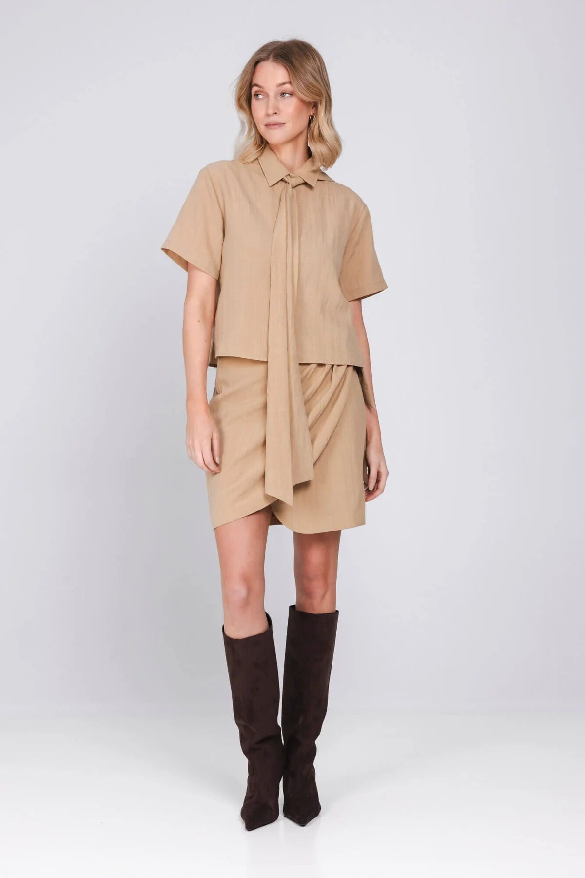 Accentil Calme Blouse Sand