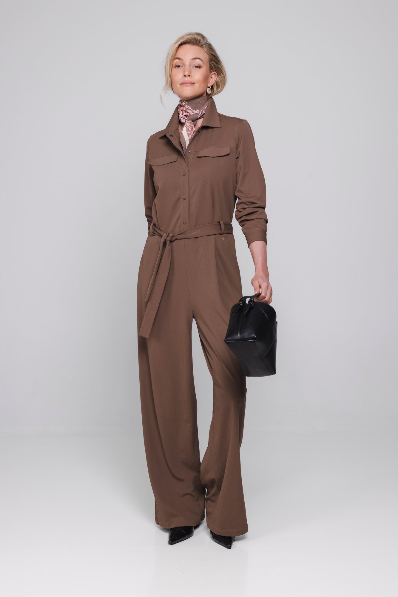 Accentil Cira Jumpsuit Mocha