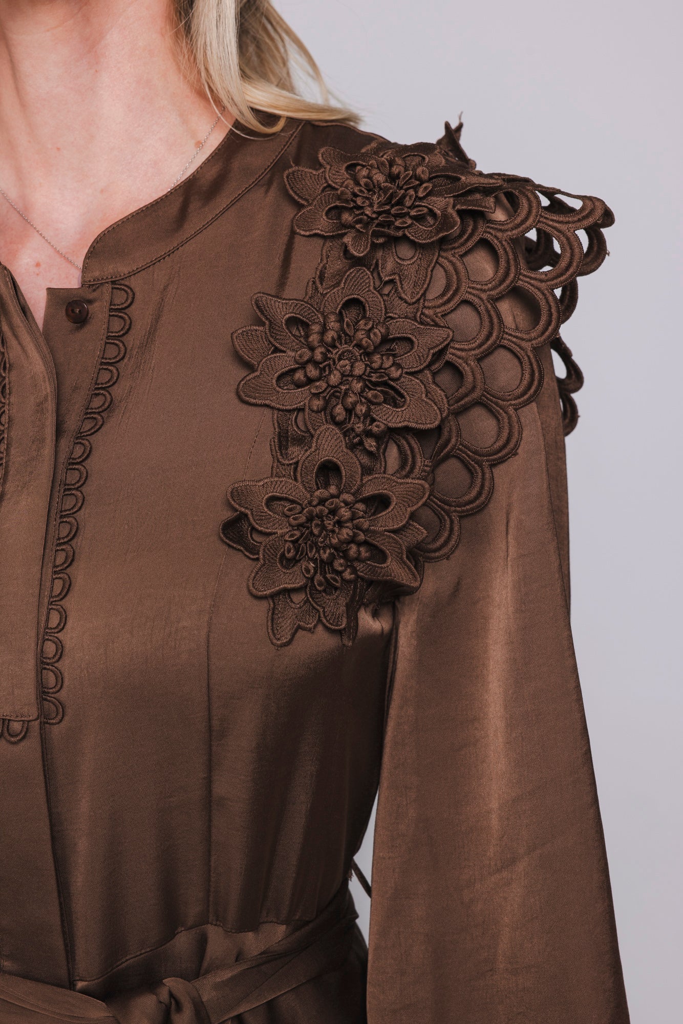 Accentil Elvira Dress Mocha