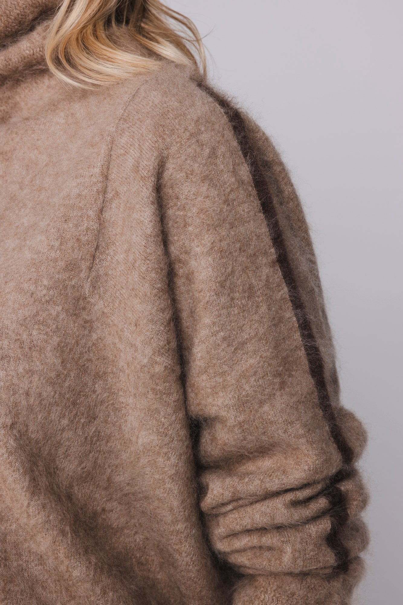 Accentil Una Knit Mocha
