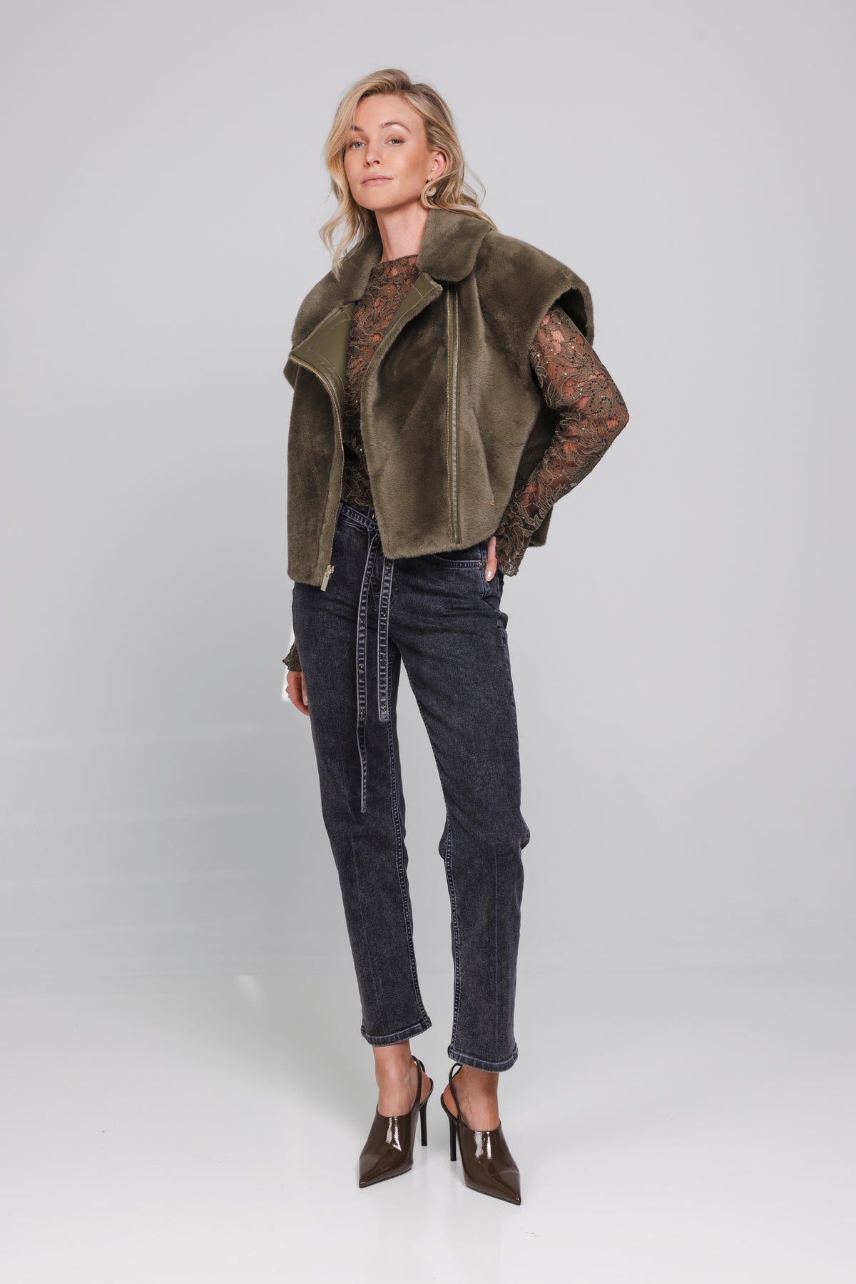 Accentil Verina Gilet Moss Green