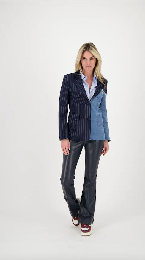 Radical Blazer Anika Navy