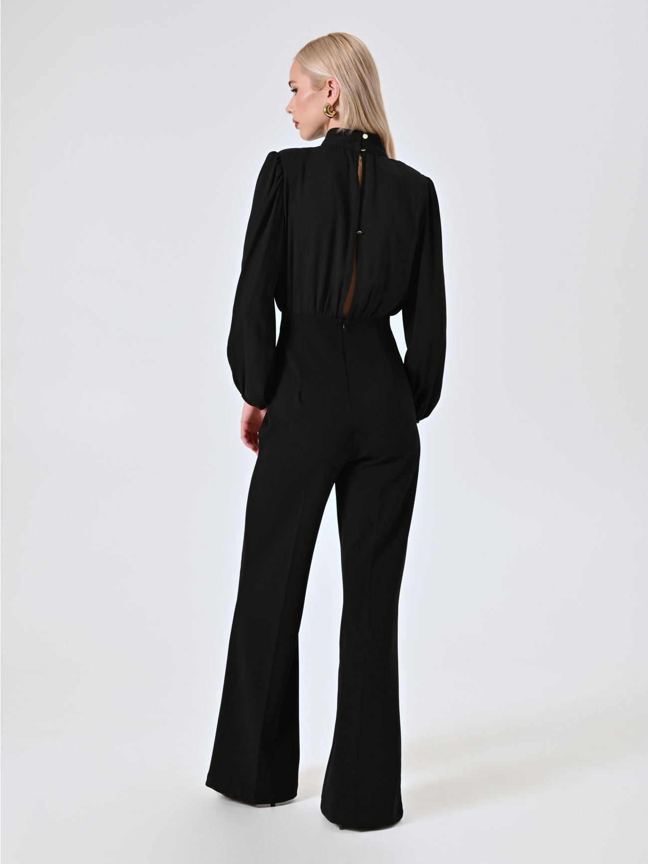 Rinascimento Zwarte Jumpsuit met Gespdetail