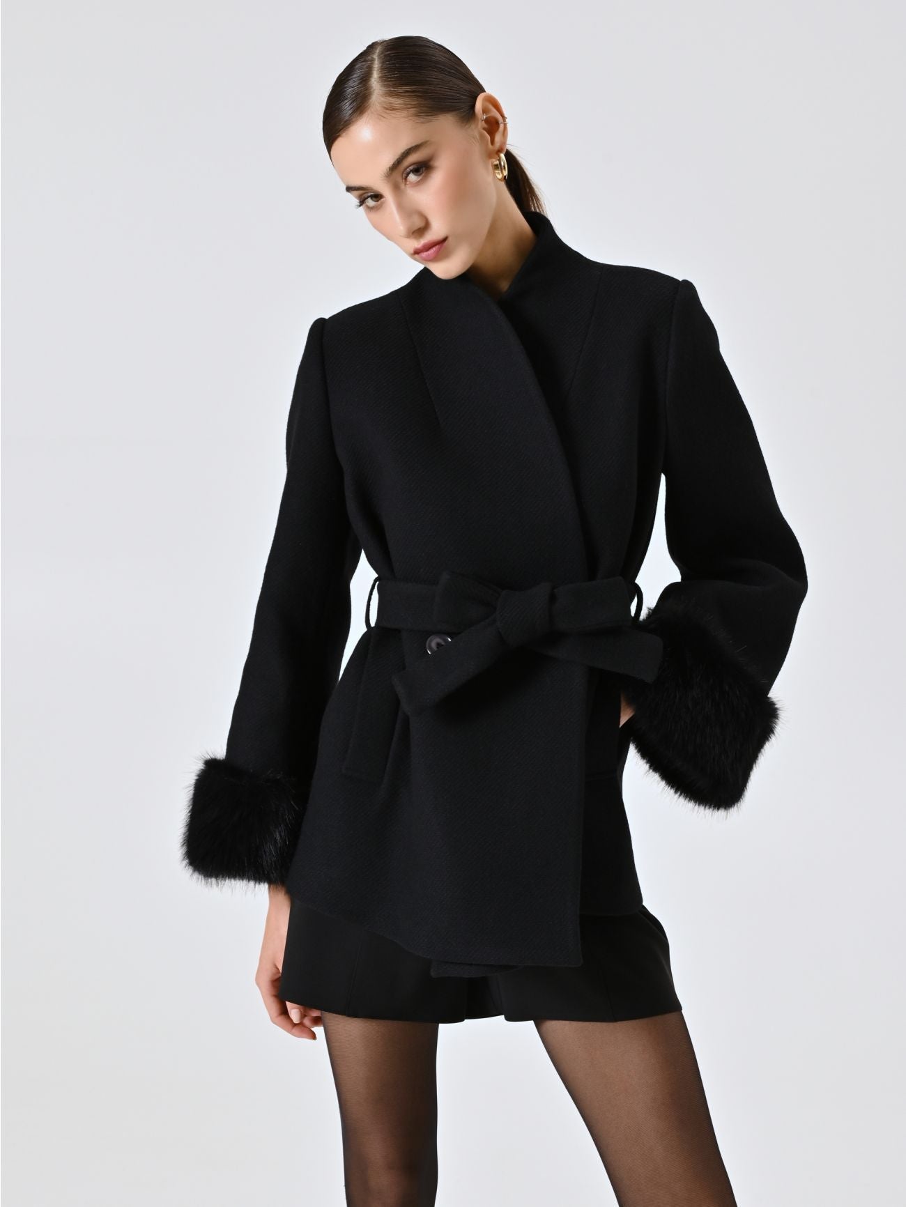 Rinascimento Jas kort met Fake Fur effect zwart