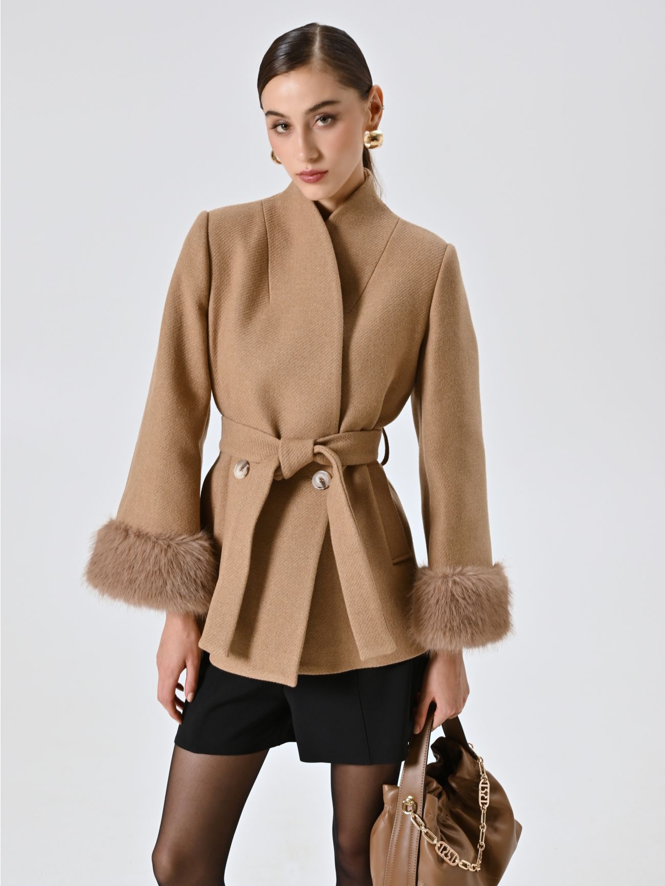 Rinascimento Jas Kort met Fake Fur effect beige