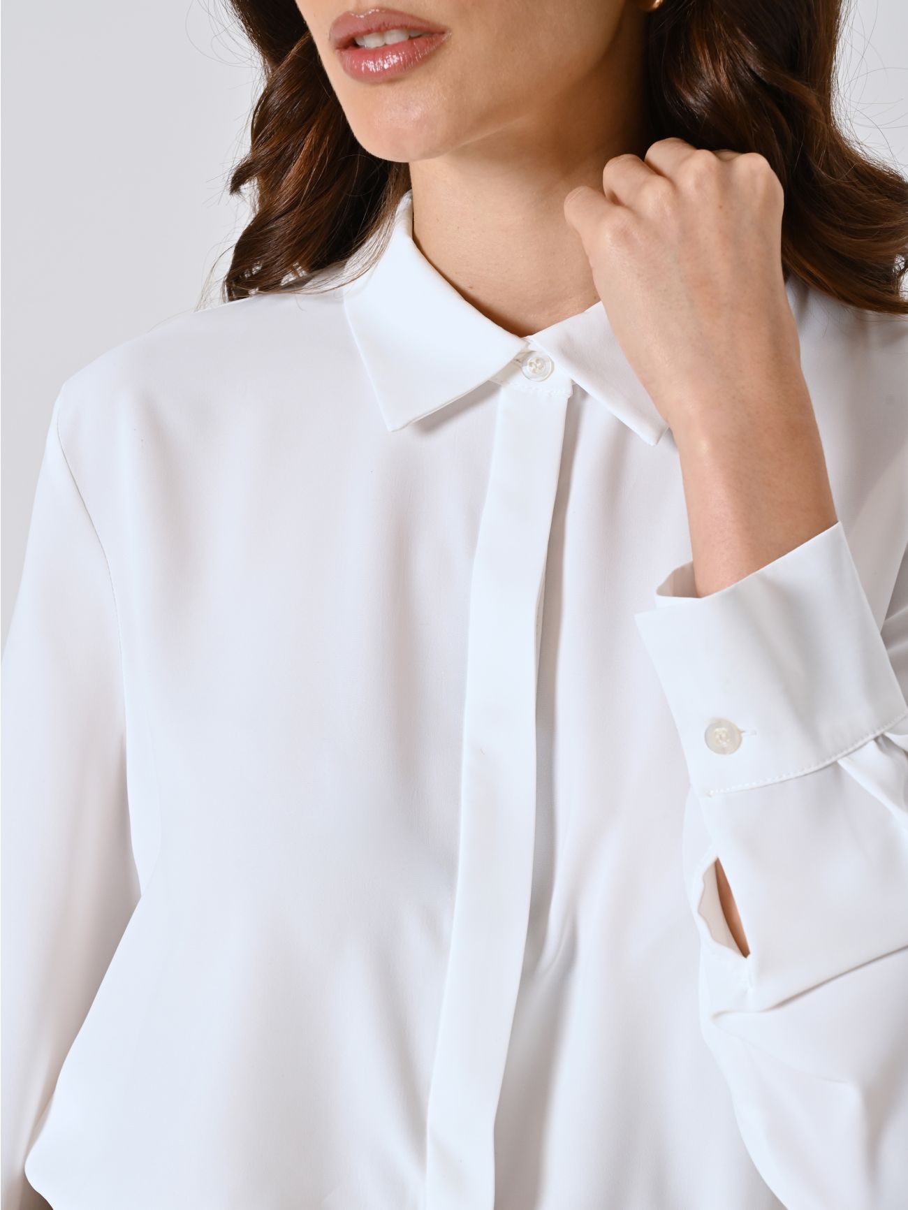 Rinascimento Cropped Witte Blouse