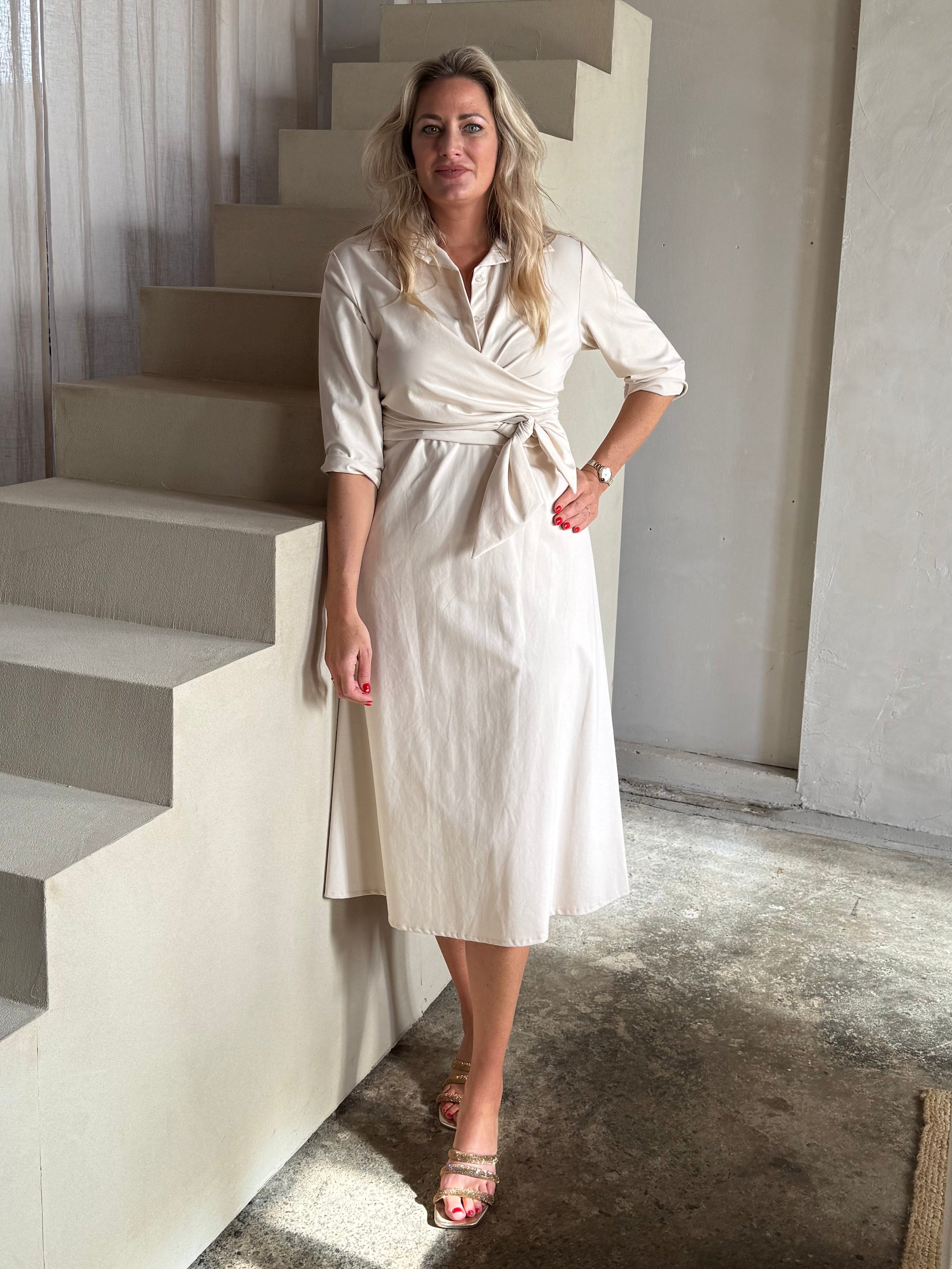 MVD Dress beige