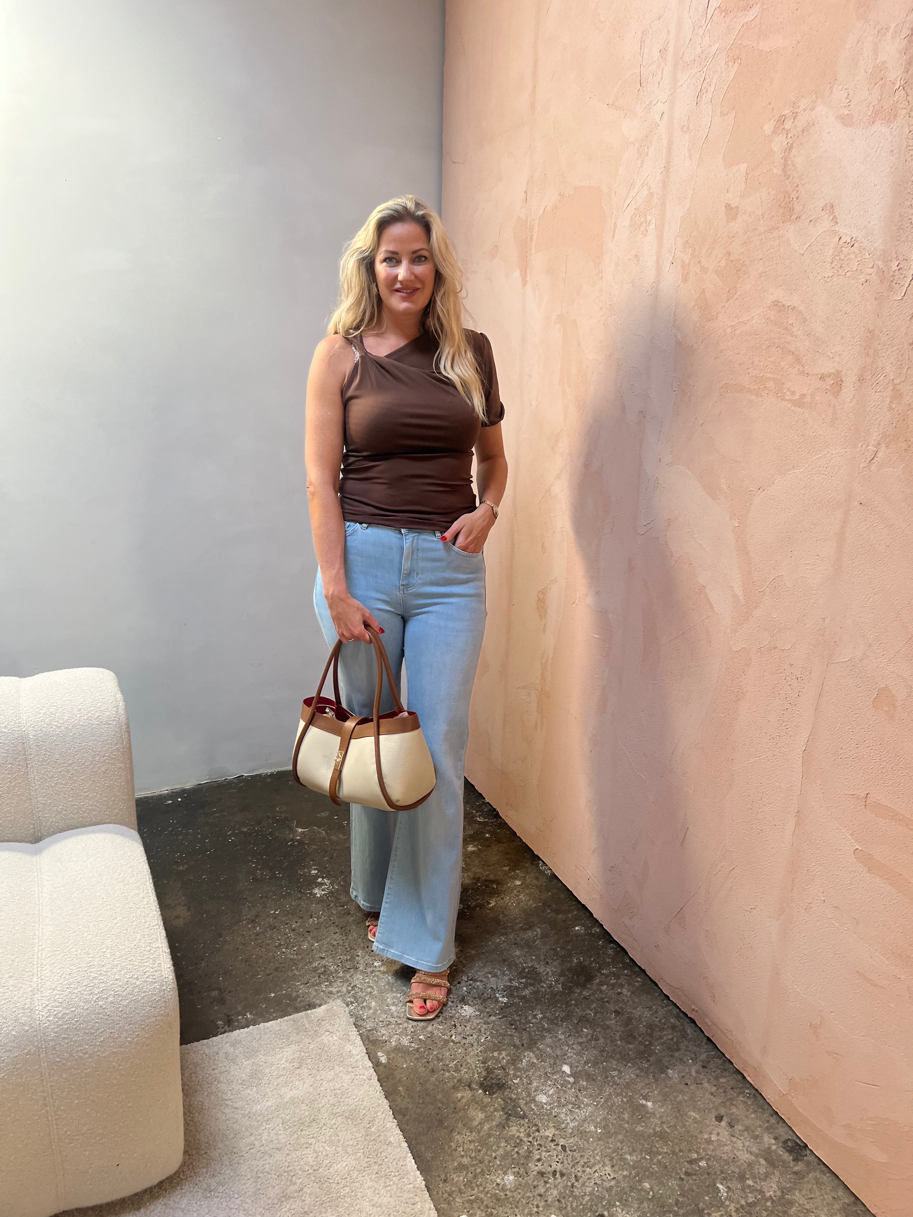 Accentil Isa Top – Espresso