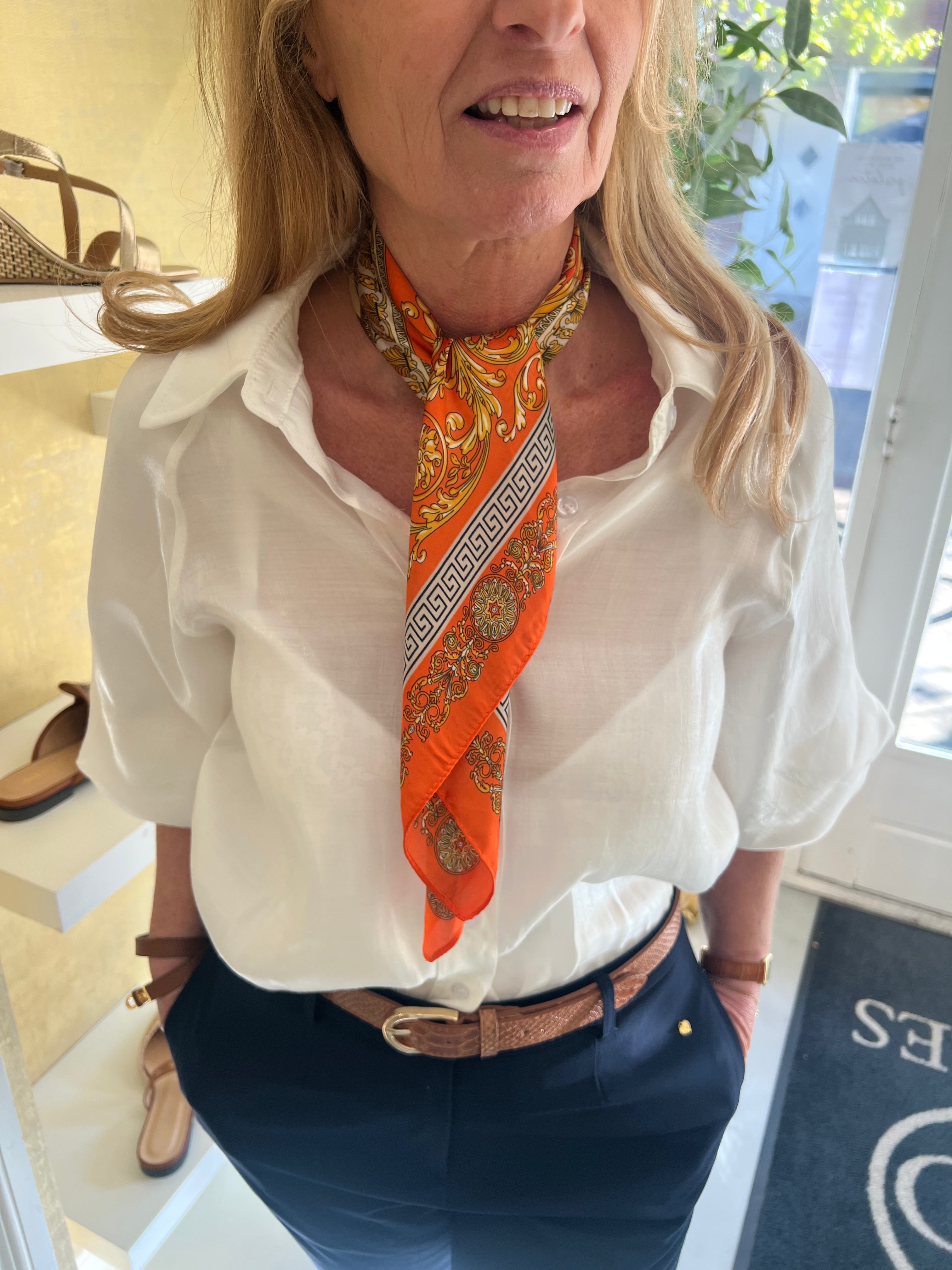 MVD Shawl Baroque Orange