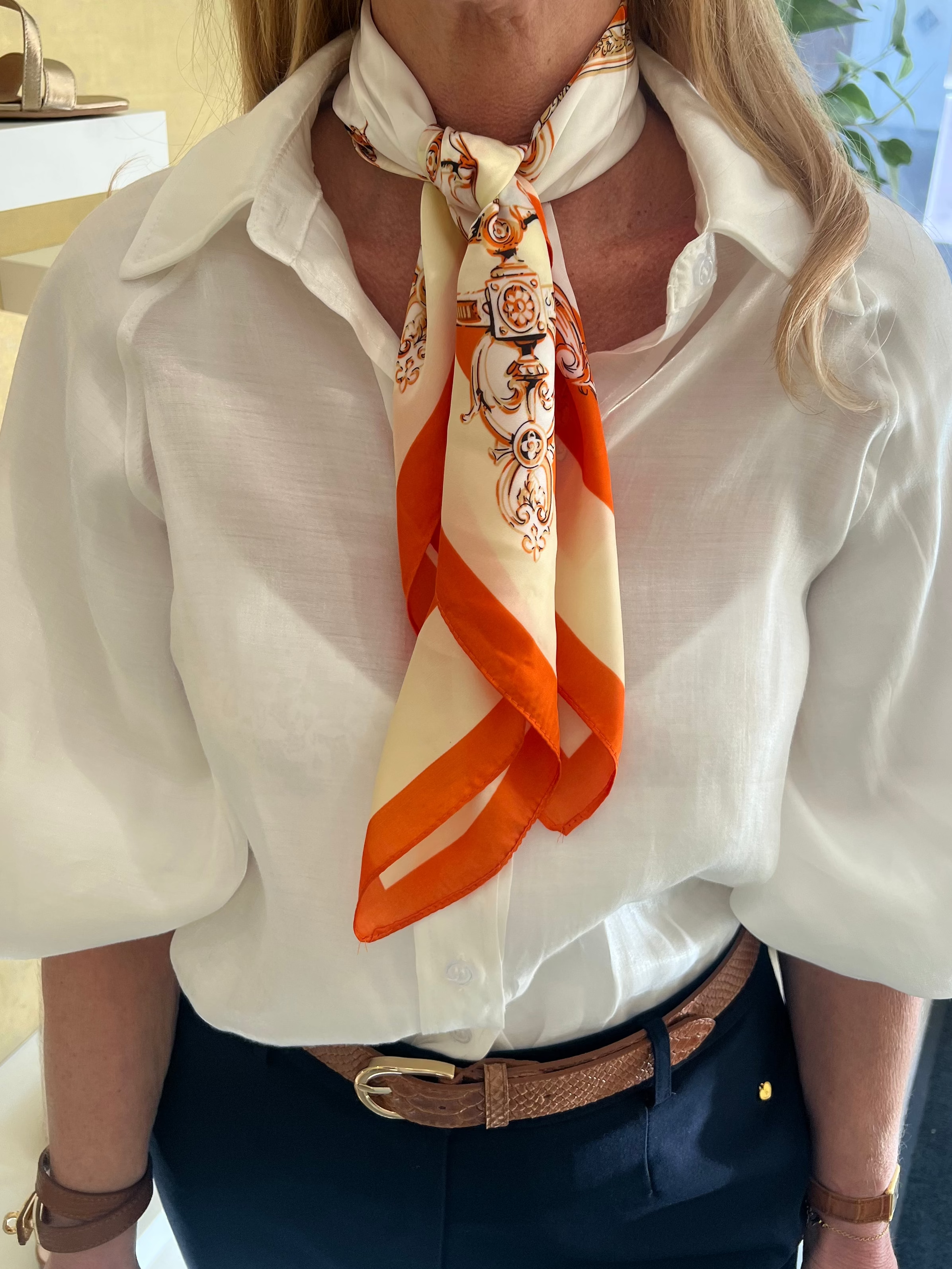 MVD Shawl Orange Beige