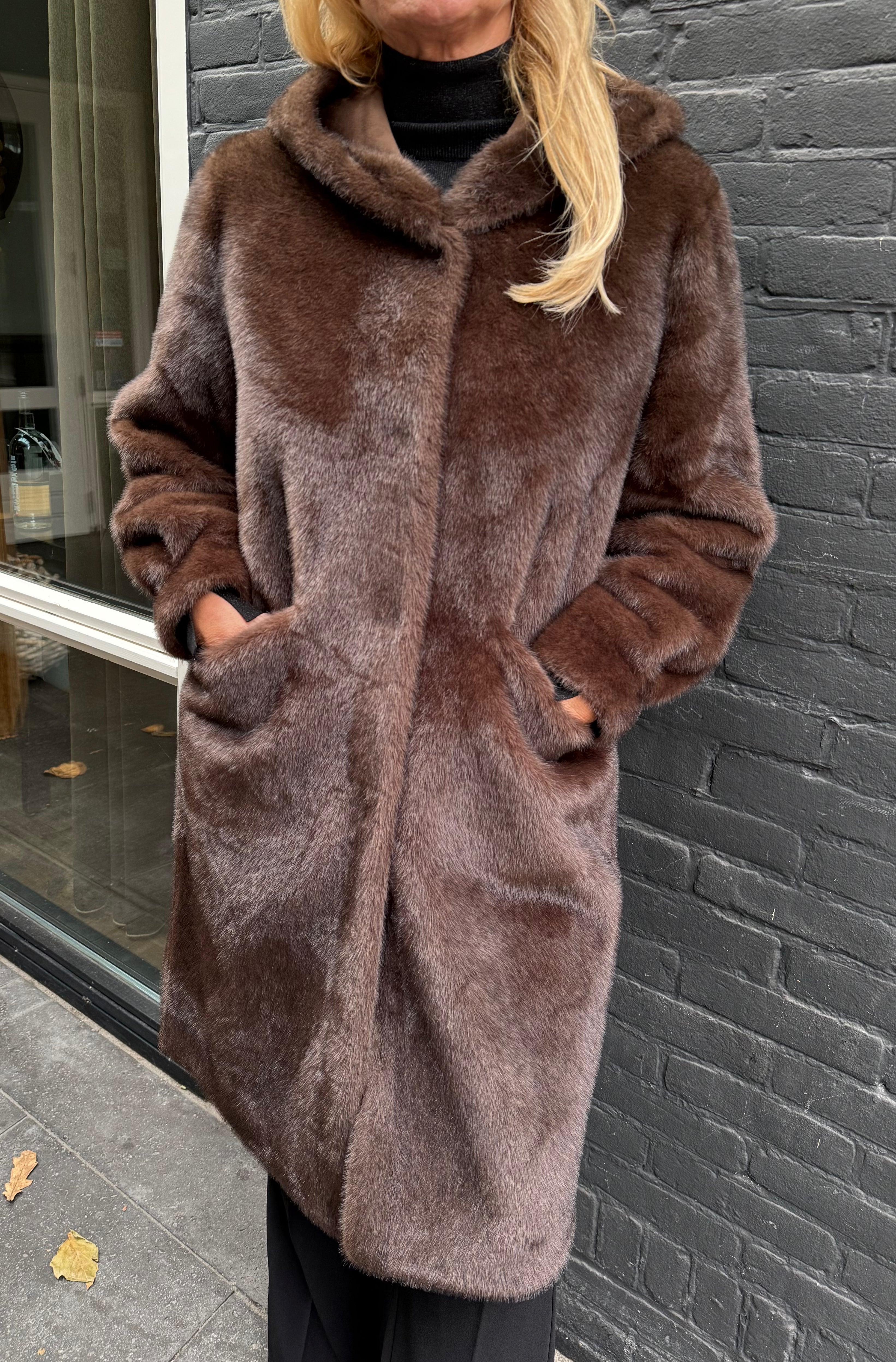 Rinascimento Faux Fur Jas bruin