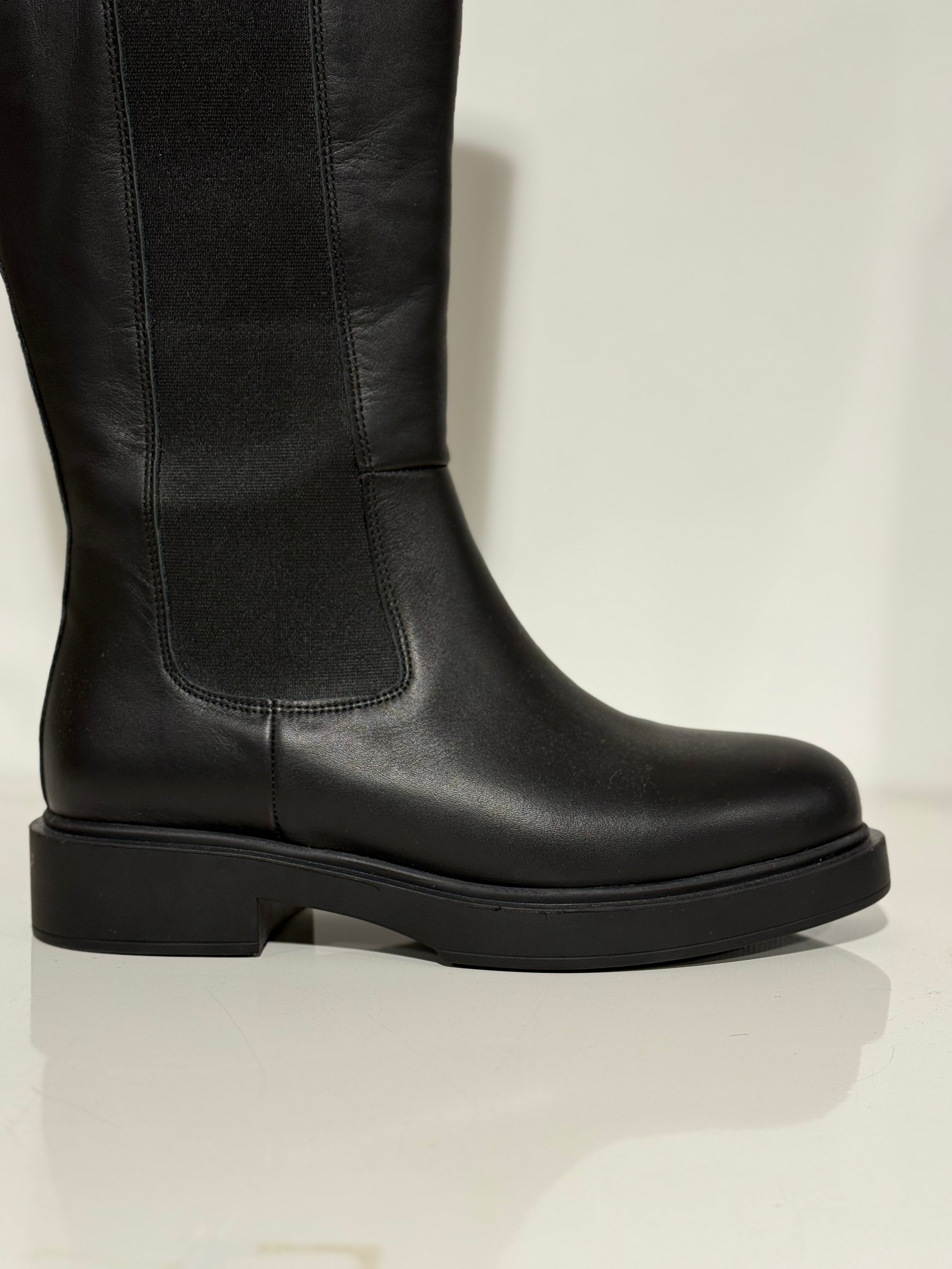 Babouche Cindy Chelsea Boots zwart