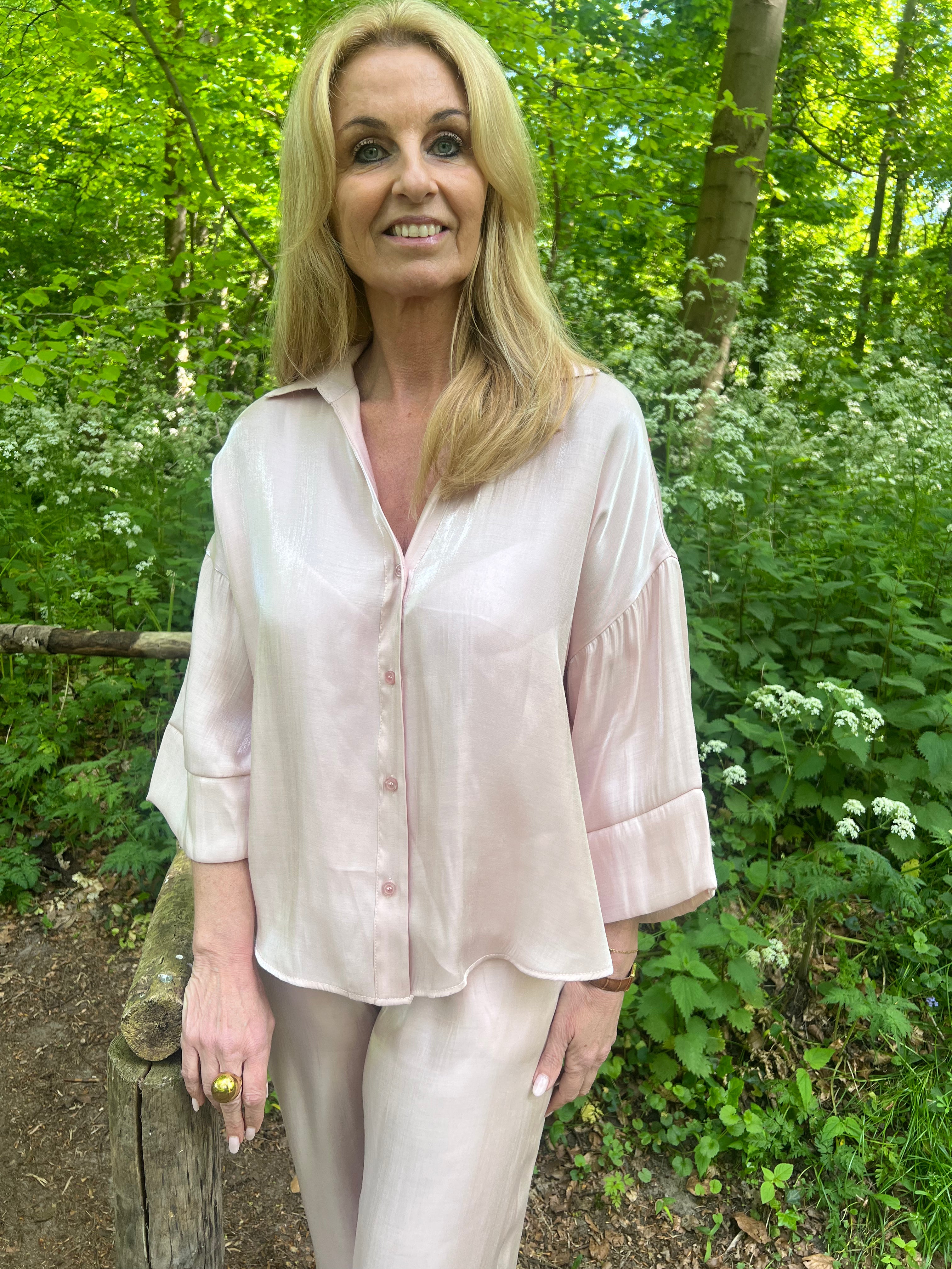 MVD Satin Blouse Wide Pink