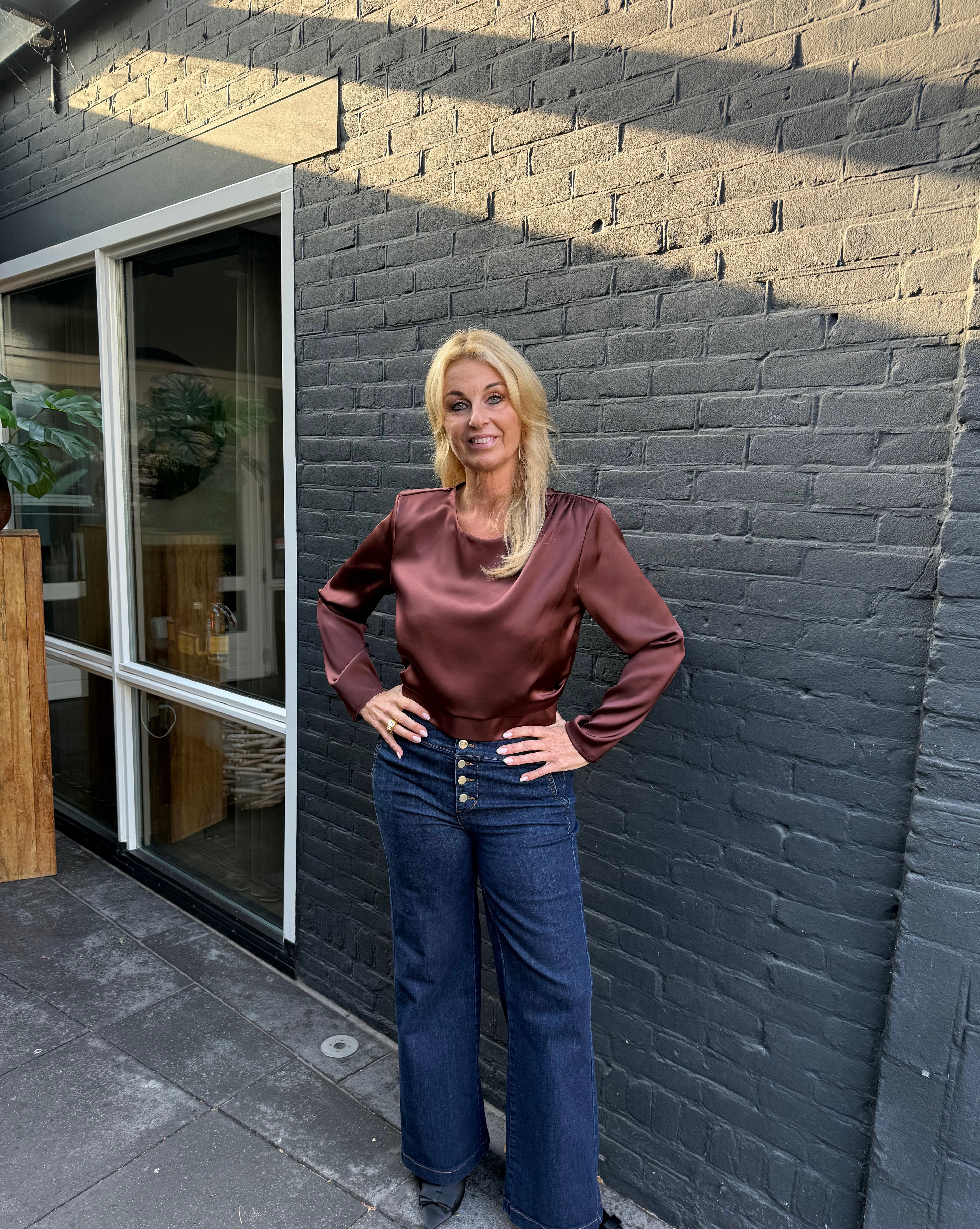 Rinascimento Bruine Blouse cropped