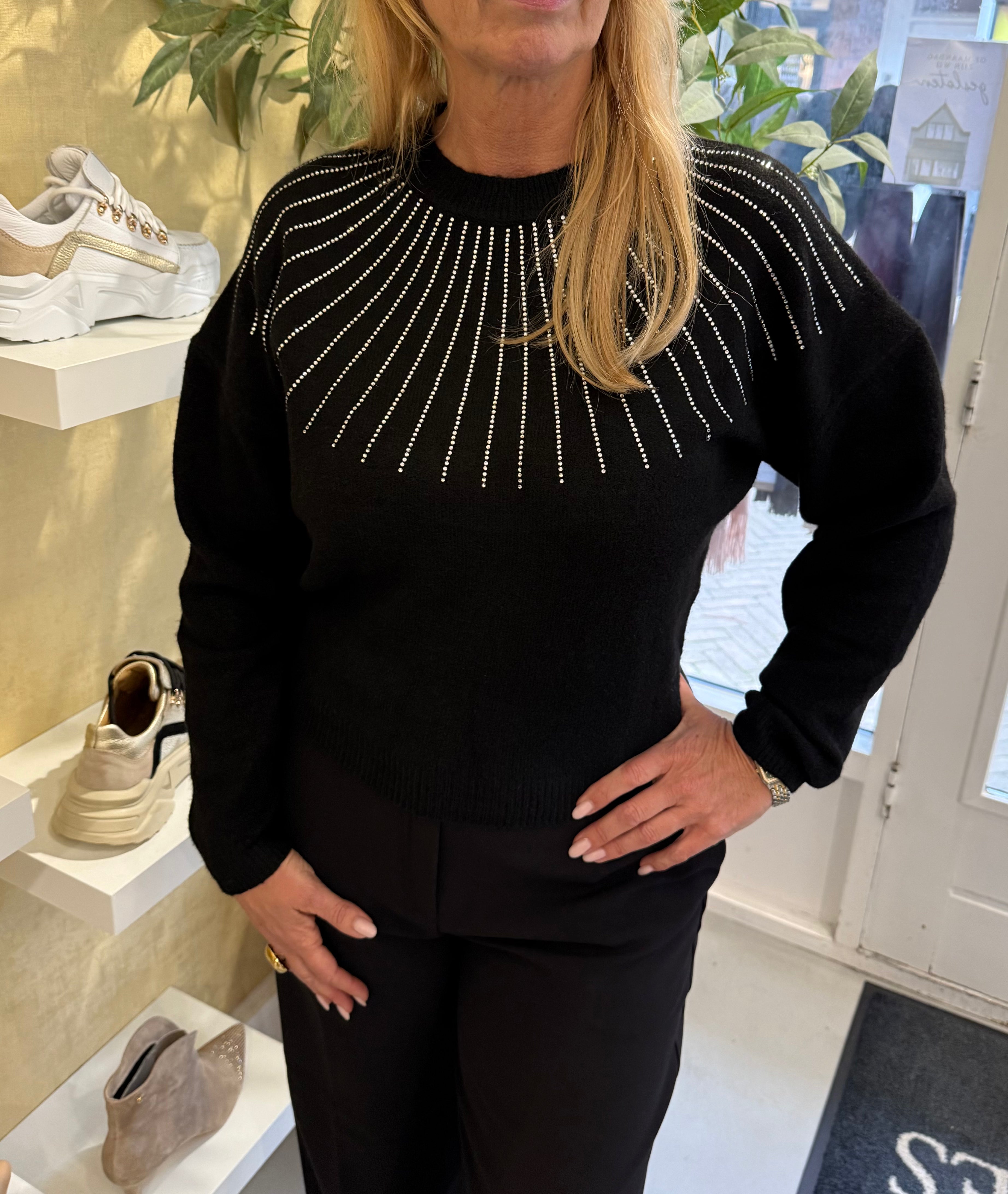 Access Gebreide trui met diamantjes zwart