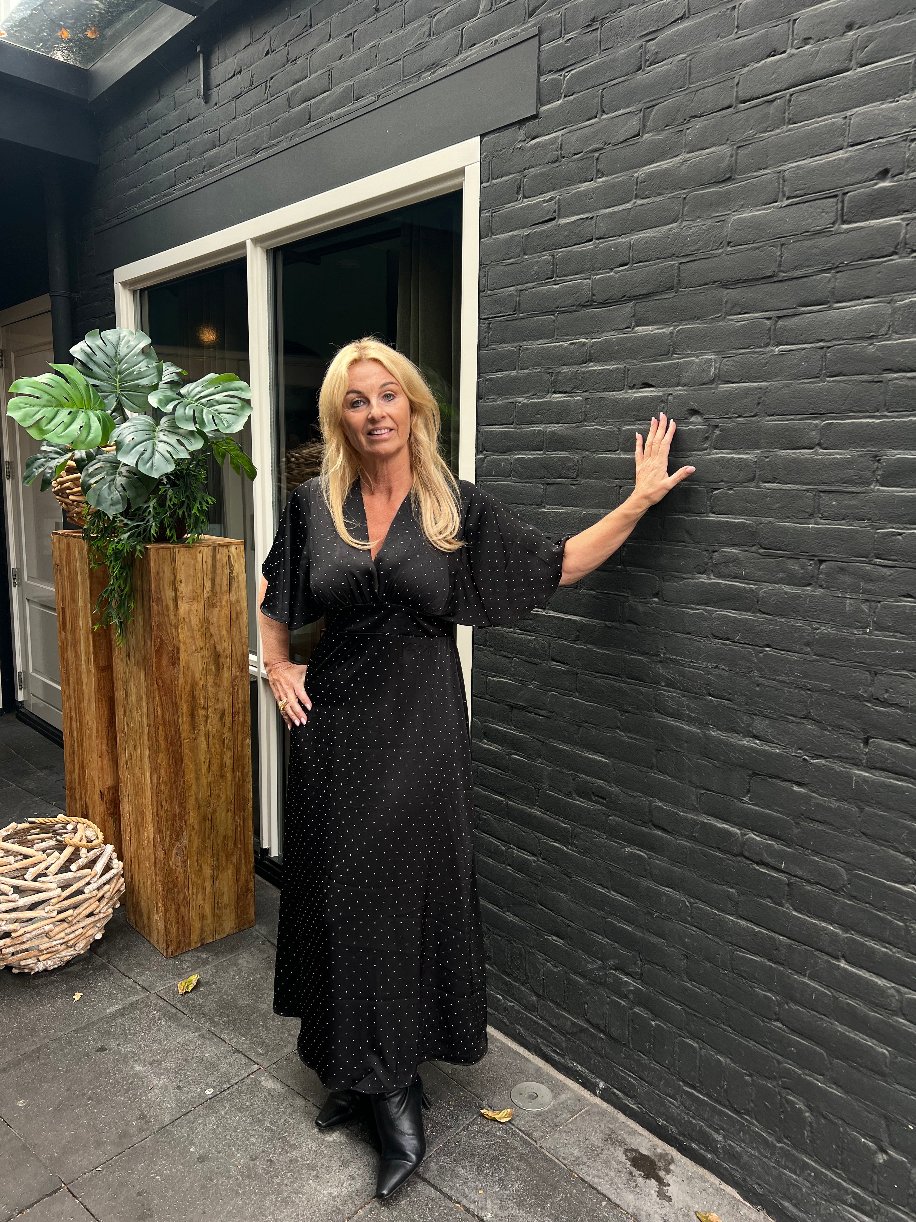 Sisterspoint Zwarte lange jurk met studs