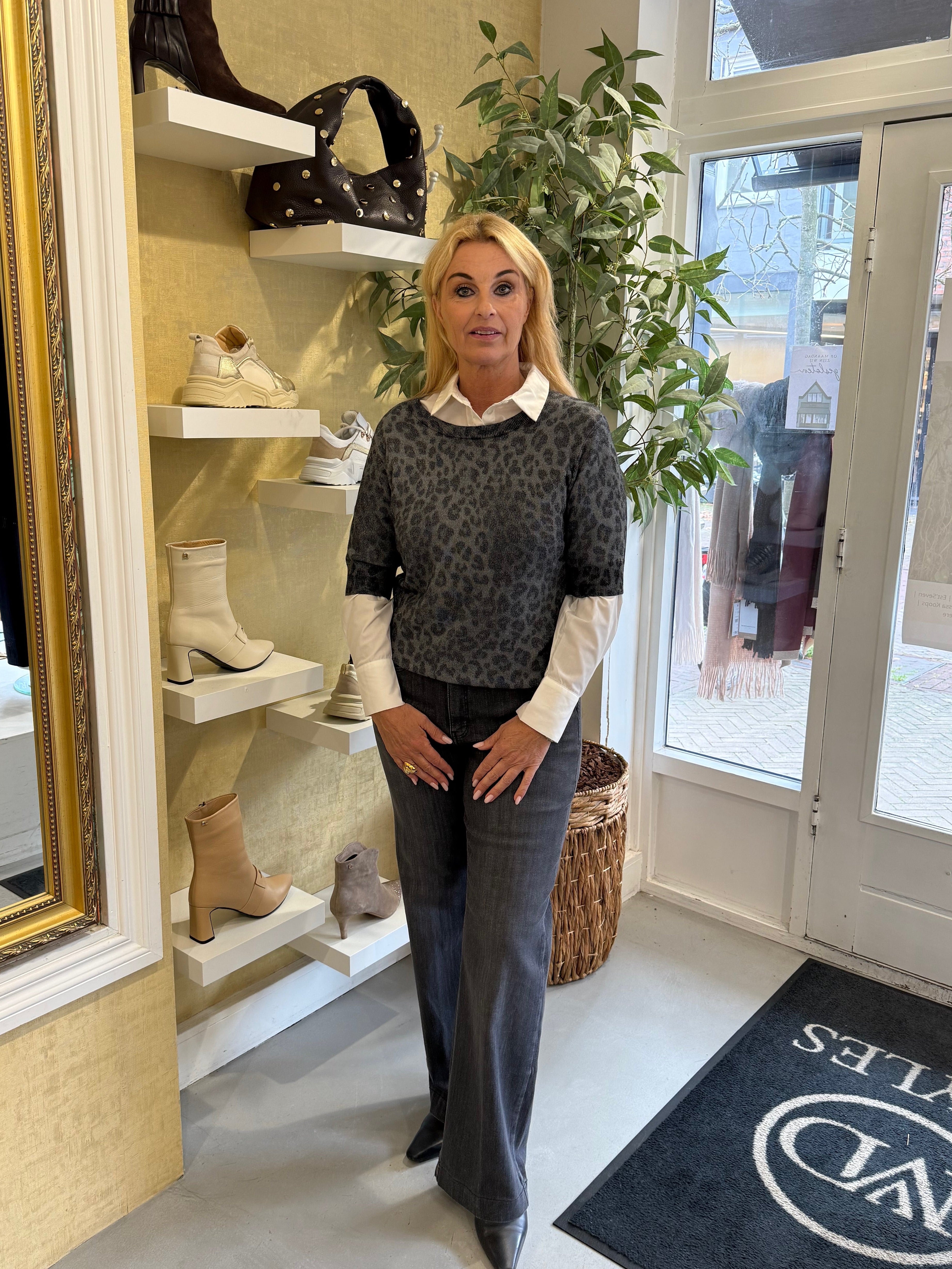 MVD Styles The Label – Panterprint Truitje Lurex grijs