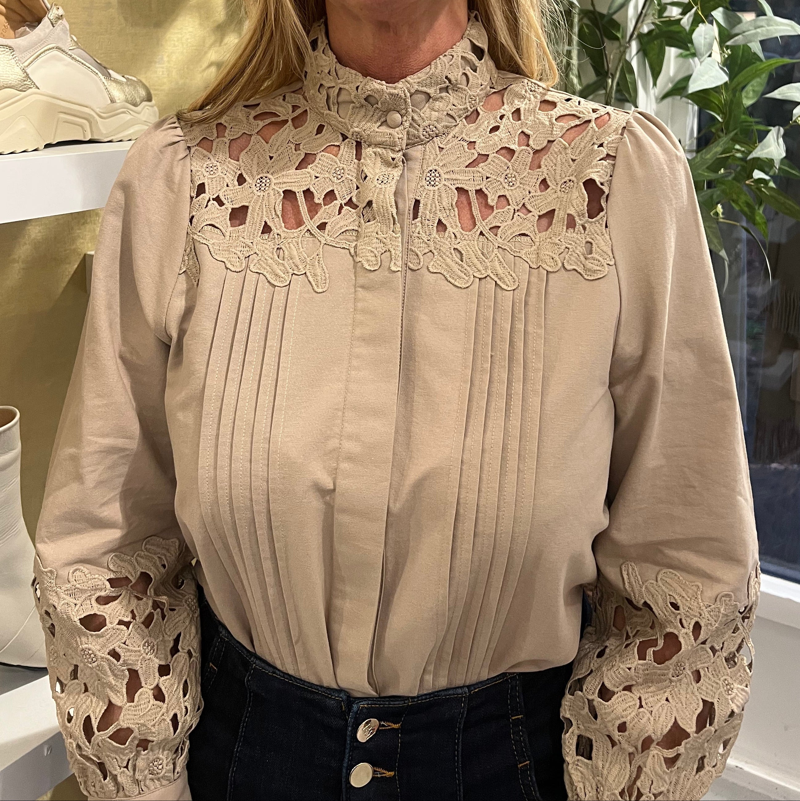 Radical Blouse Marisol taupe