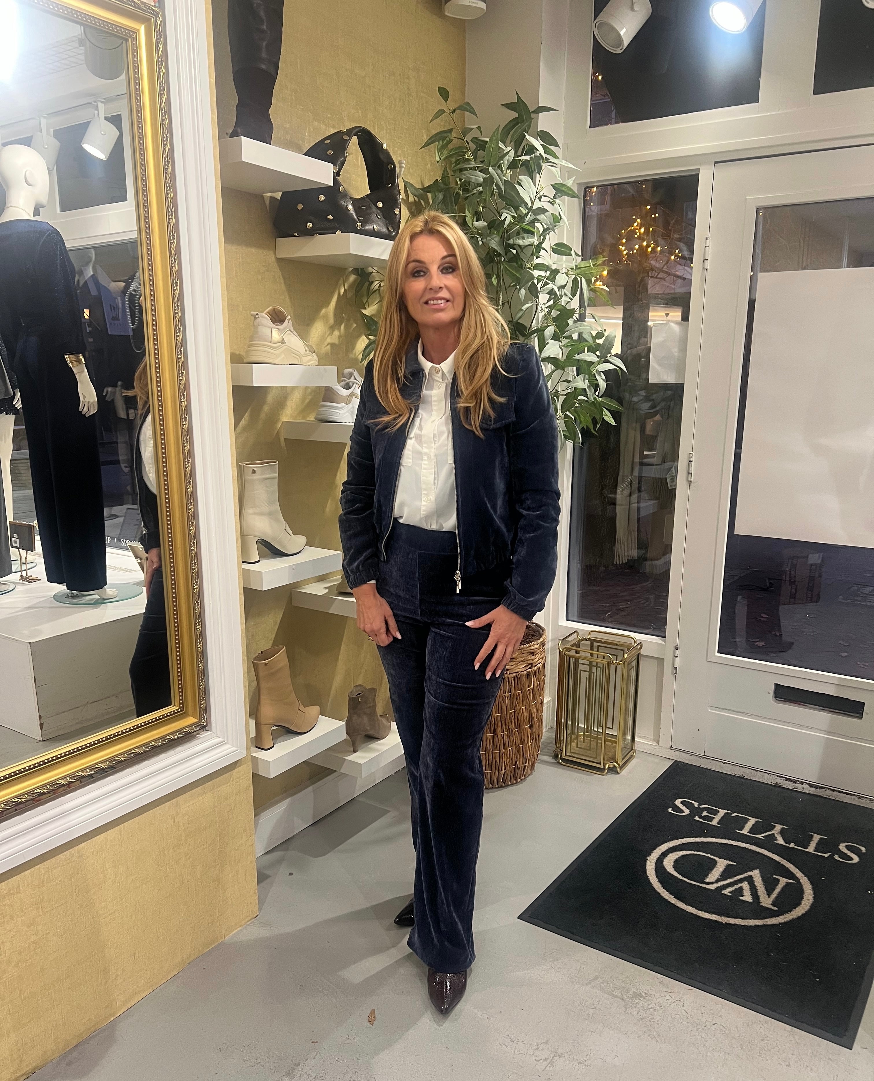 Helena Hart Riga Chenille Blazer marine