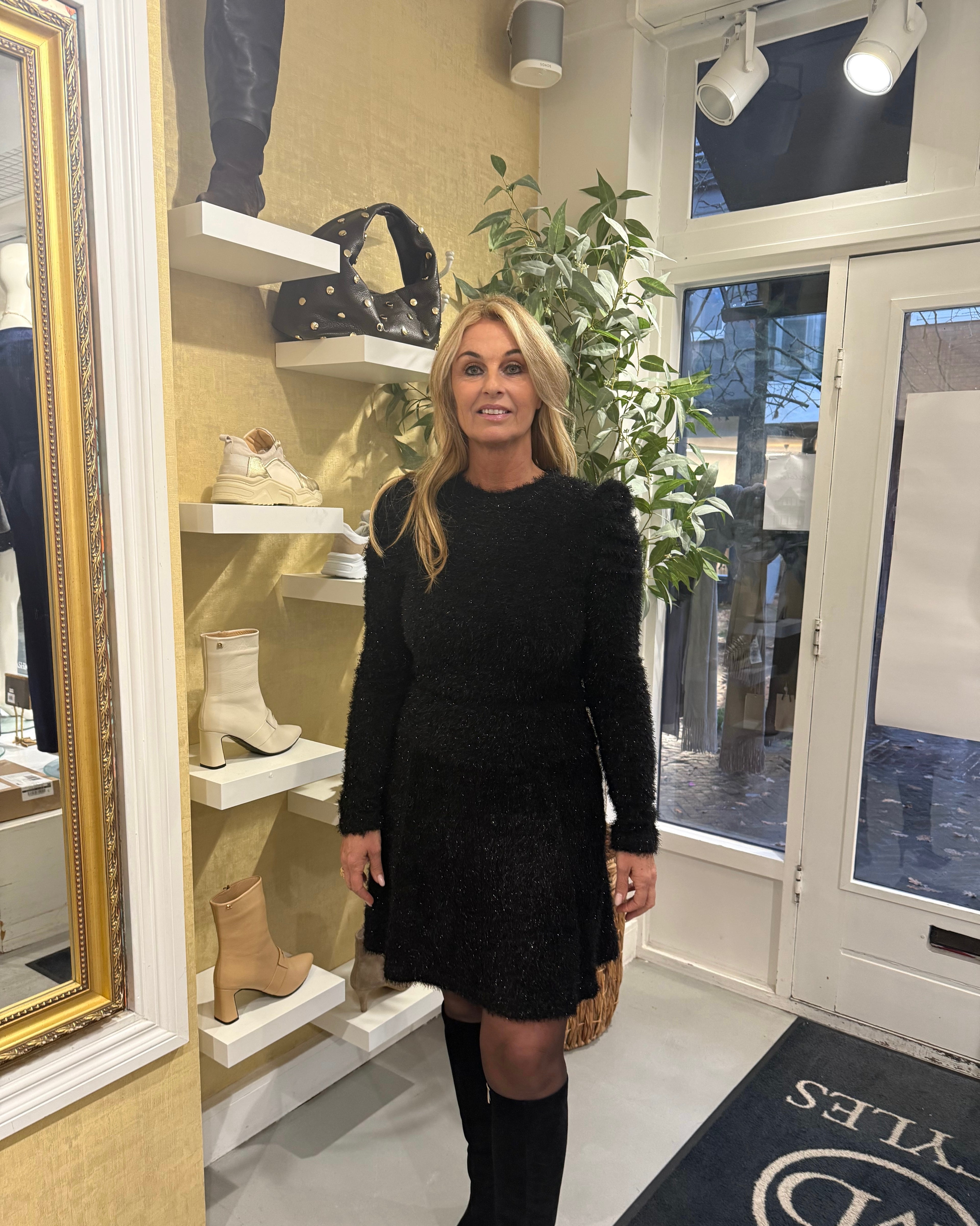 Accentil Eve Pullover zwart