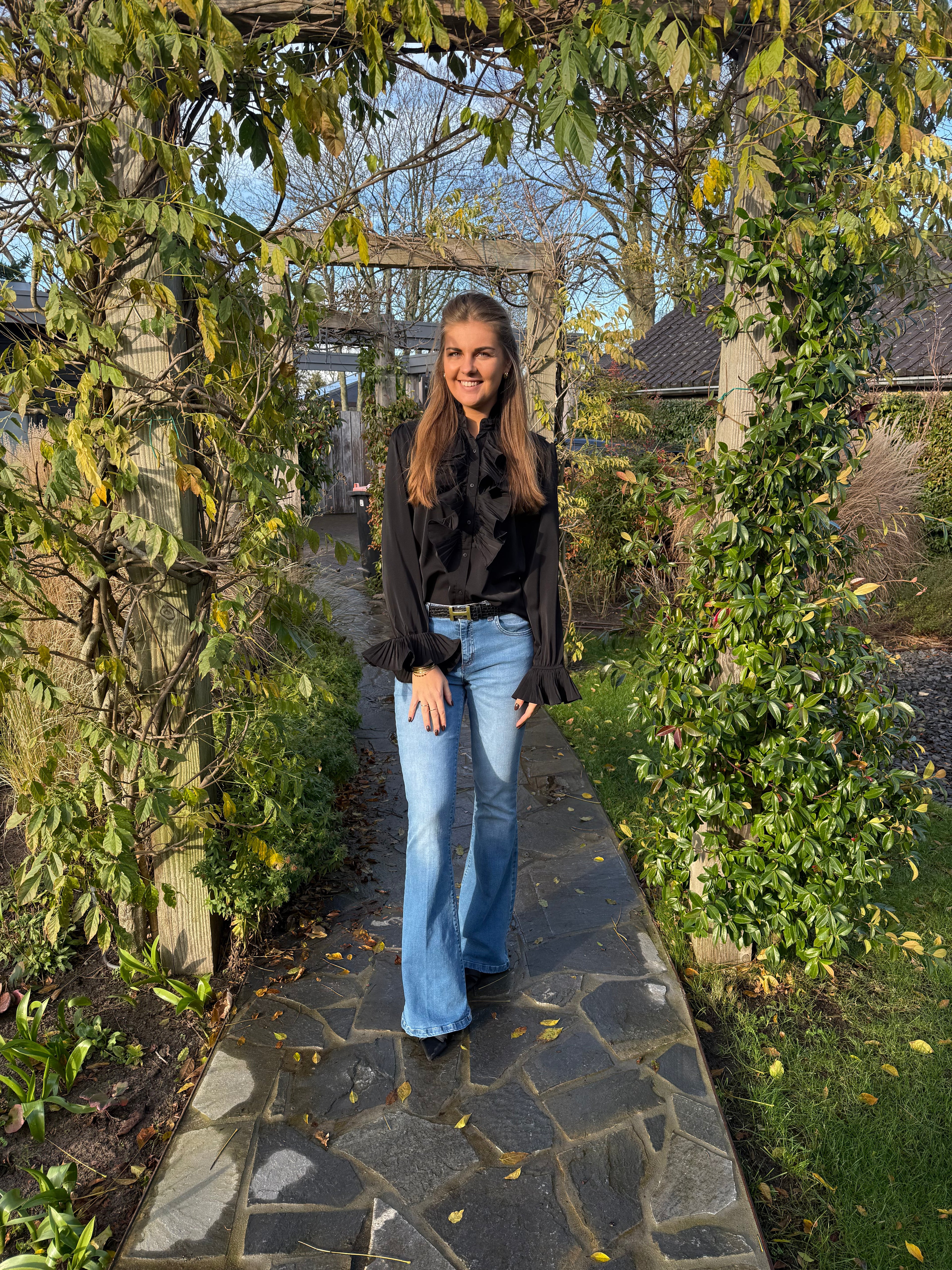 MVD Clothes Ruche blouse zwart