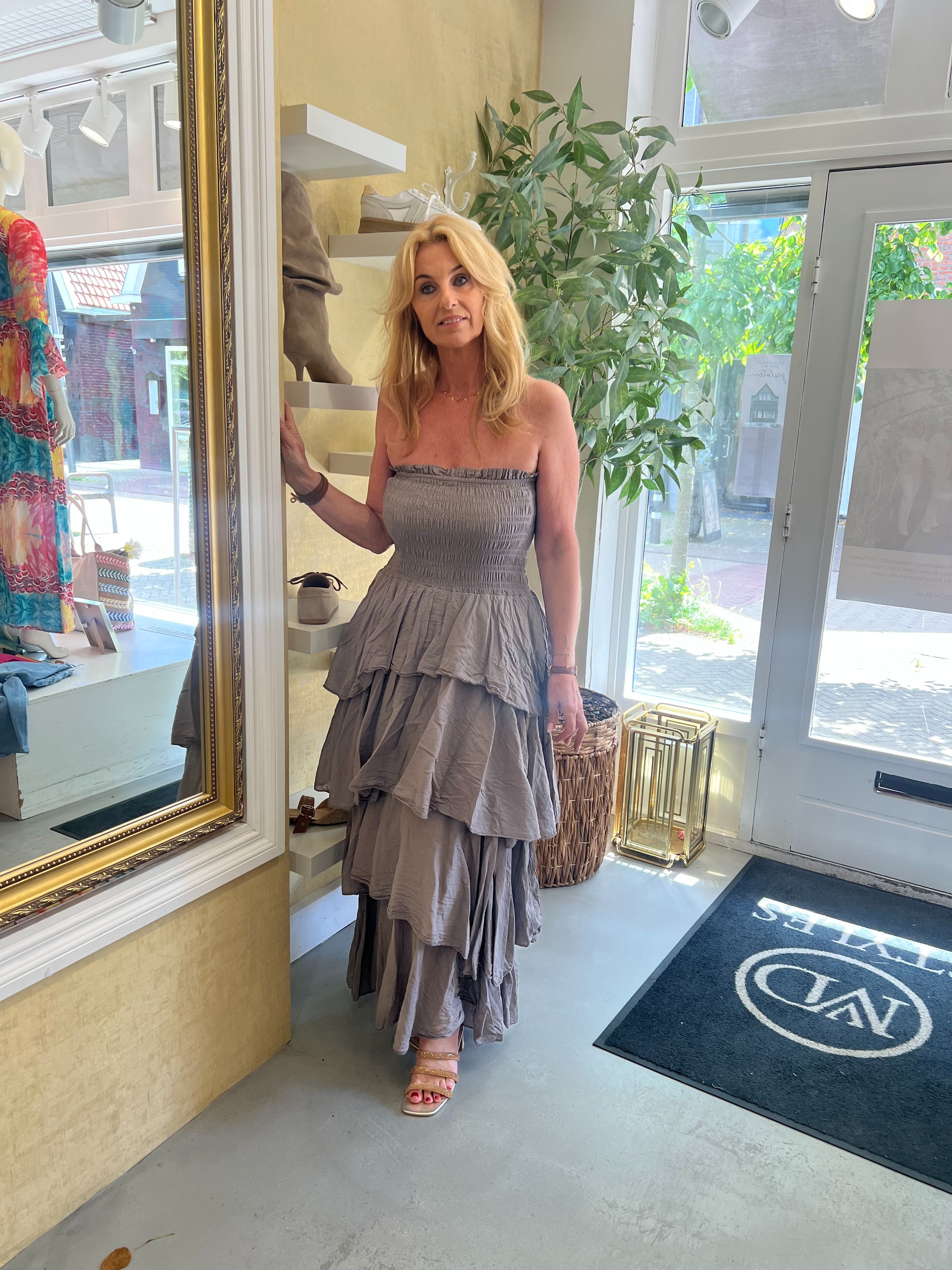 MVD Ruffle Maxi Jurk Taupe