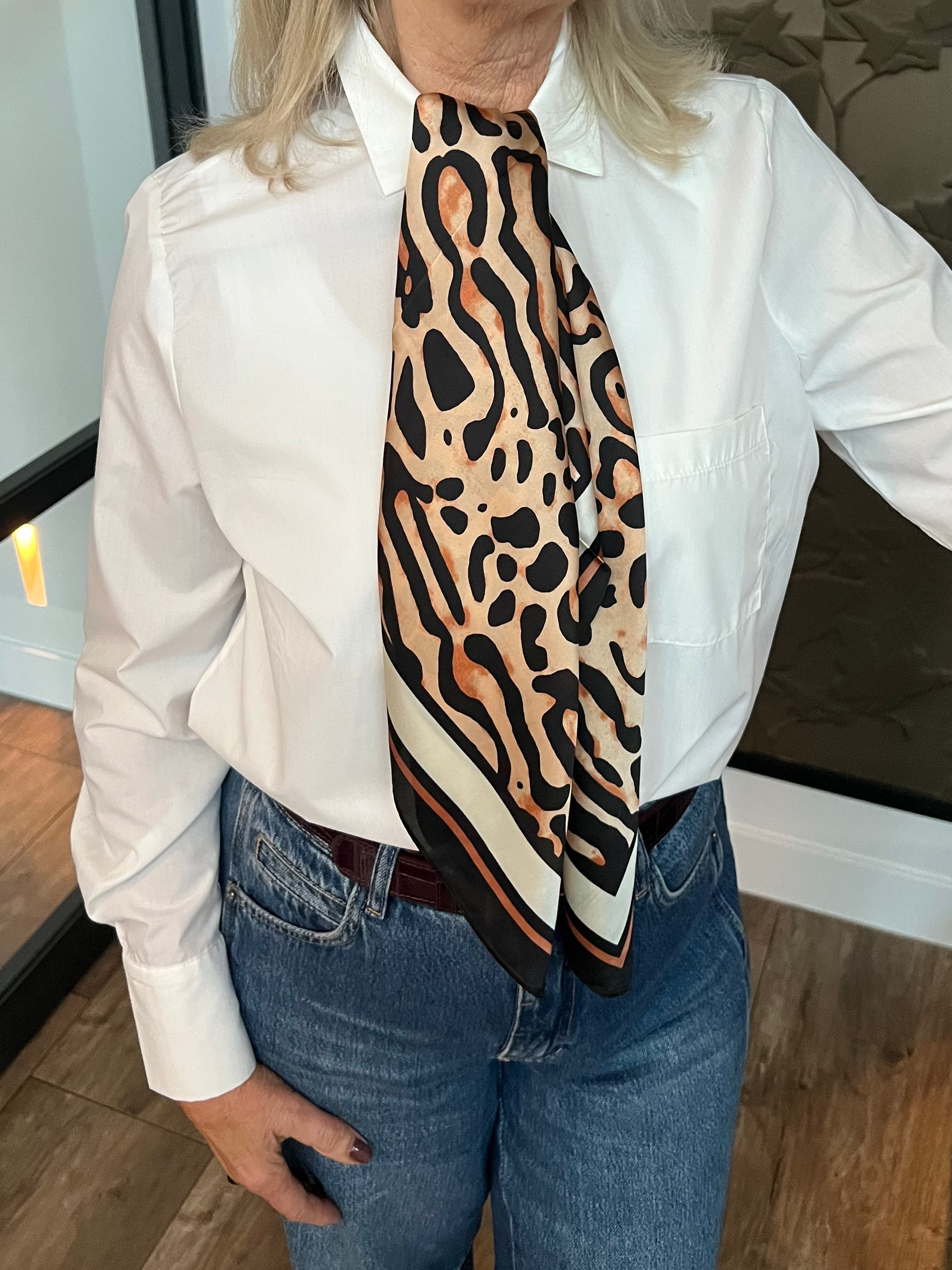 MVD Sjaaltje Bold Leopard bruin