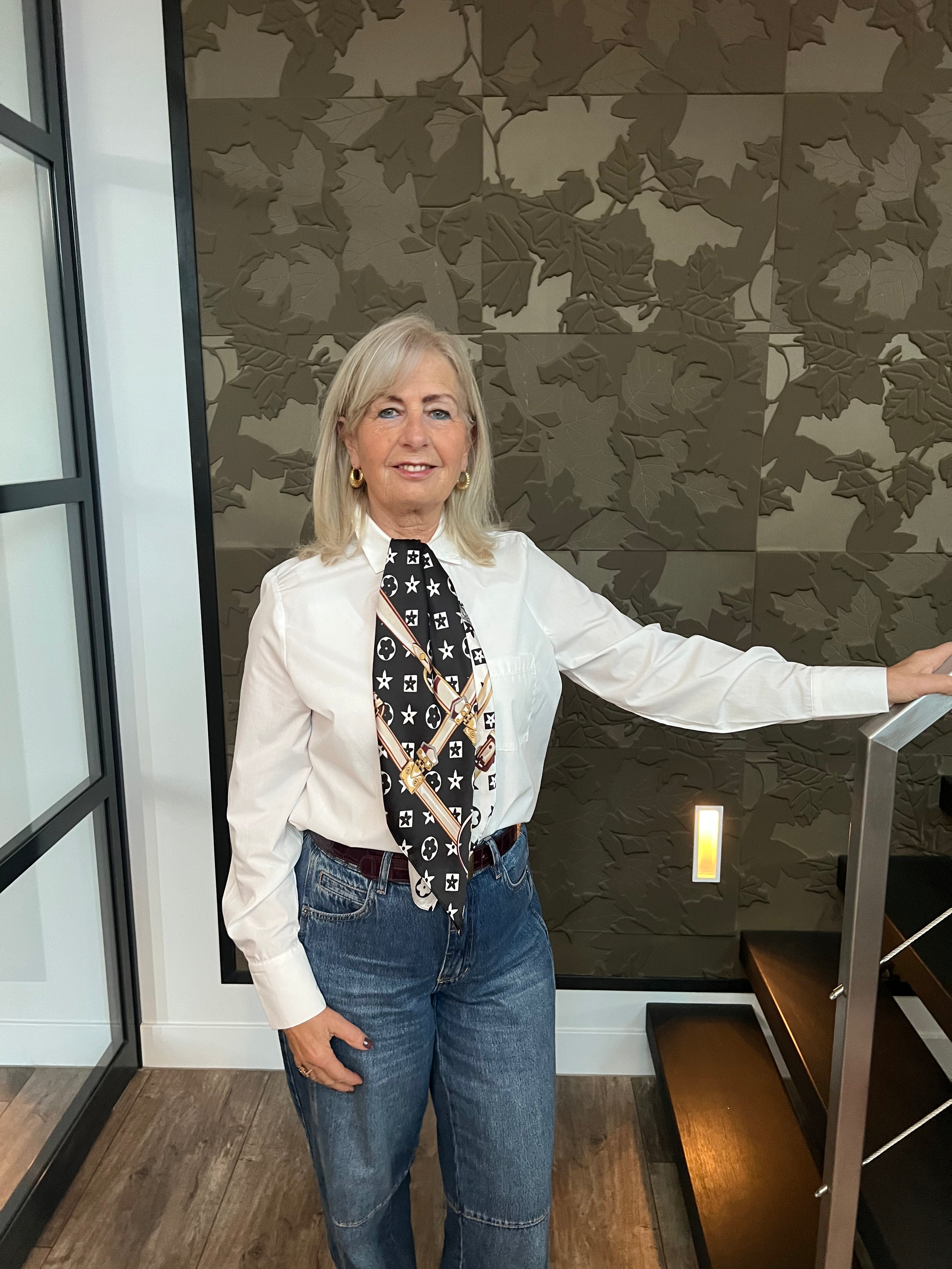 MVD Satijnen sjaaltje met logo print zwart