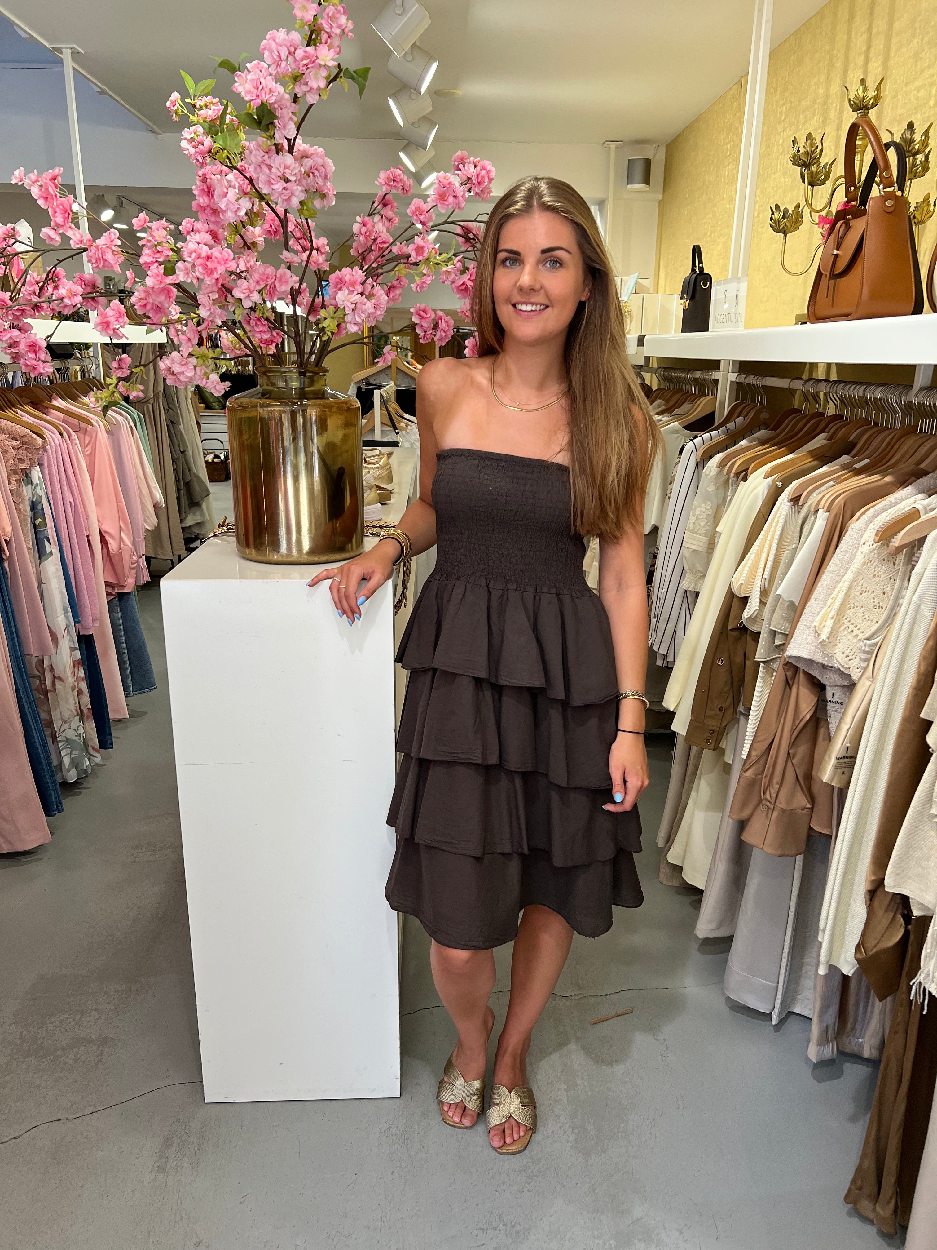 MVD Strapless Midi Jurk Ruffle Bruin