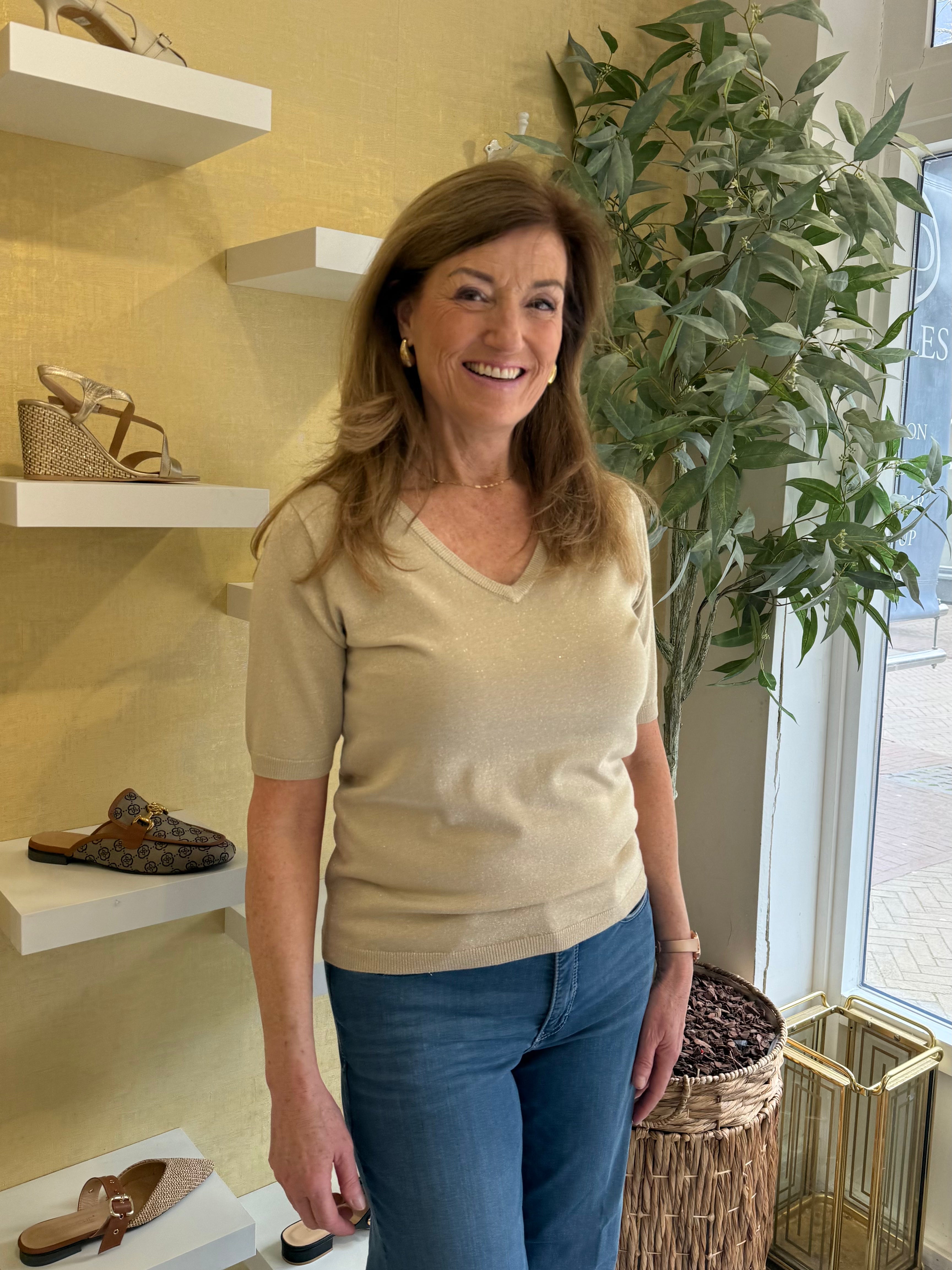 MVD Styles The Label - Guusje Gold Top