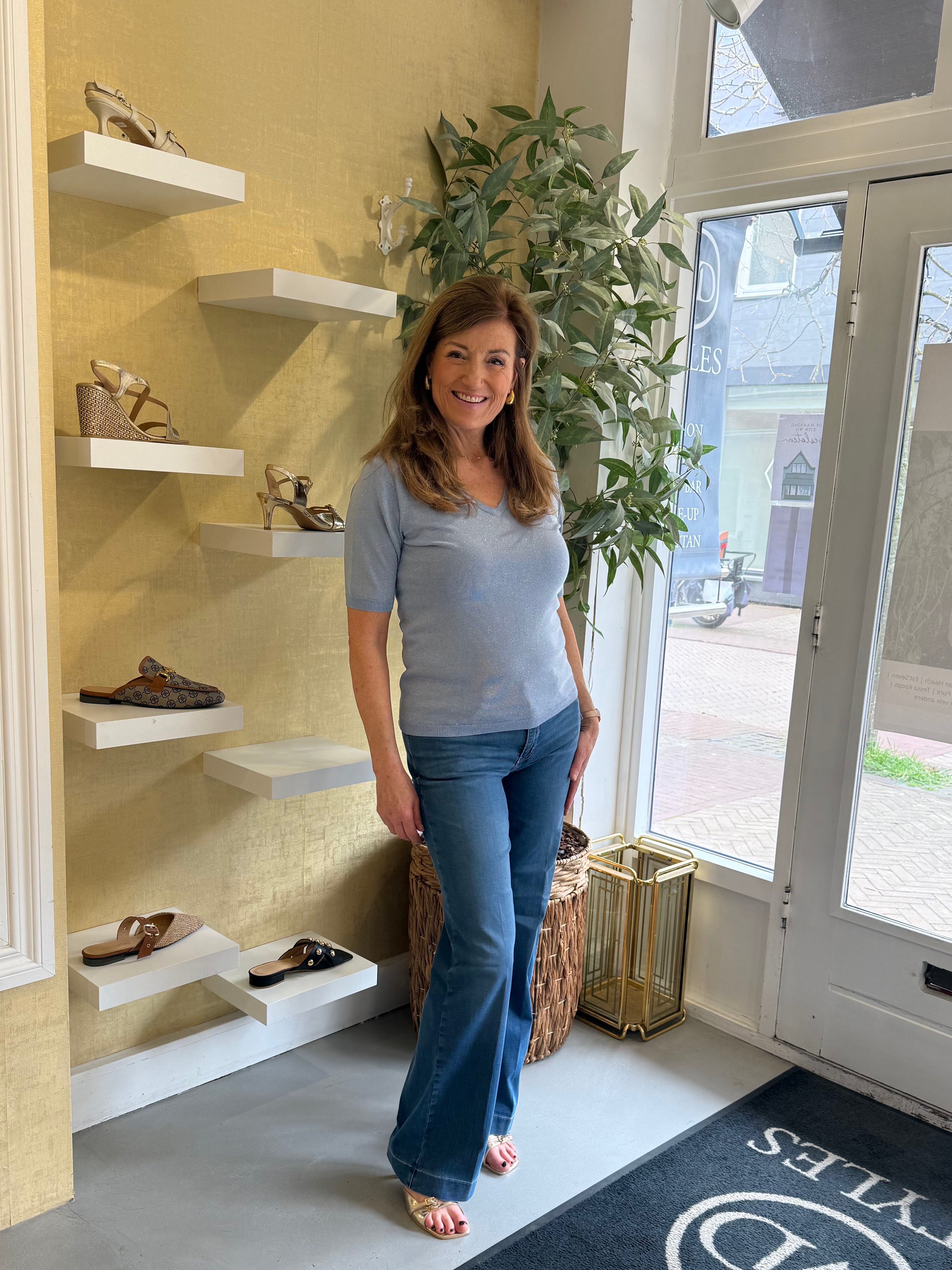 MVD Styles The Label - Guusje Blue Top