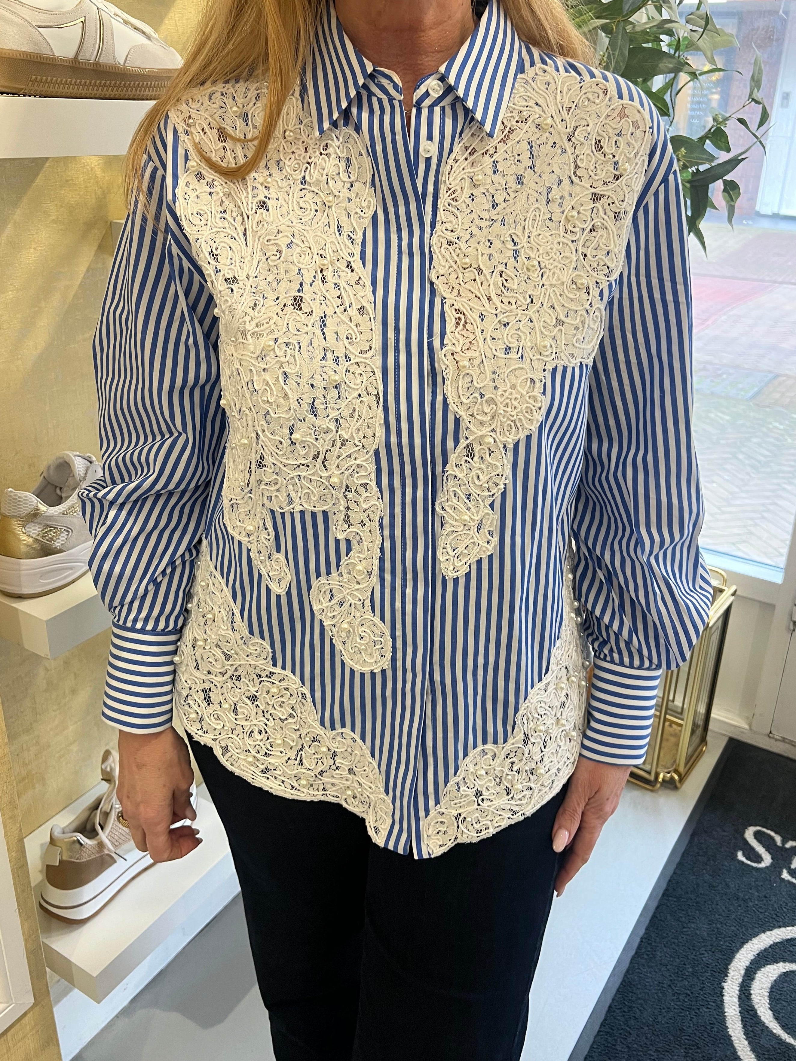 Silvian Heach Pearl Lace Blouse