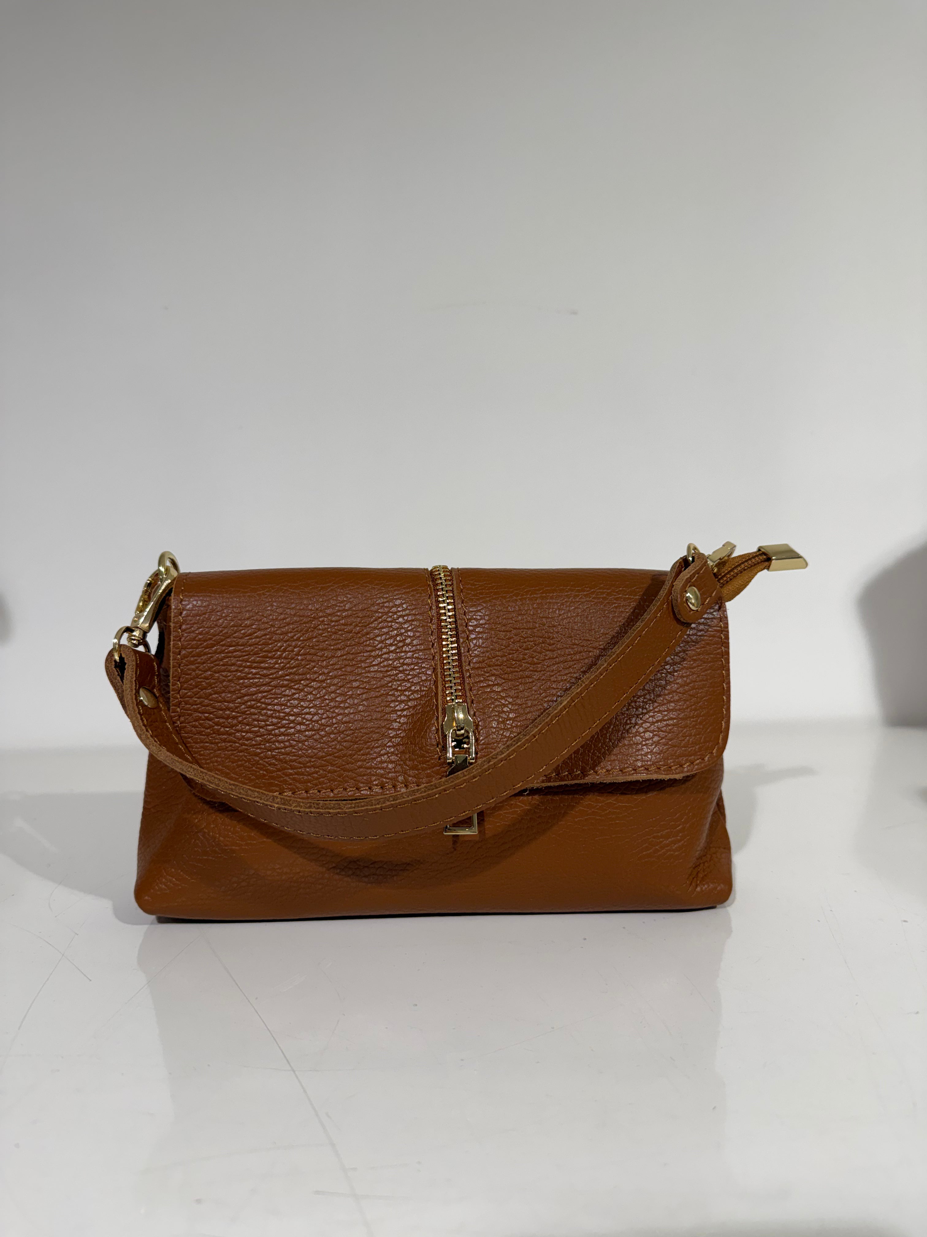 MVD Soft Zip Bag Cognac