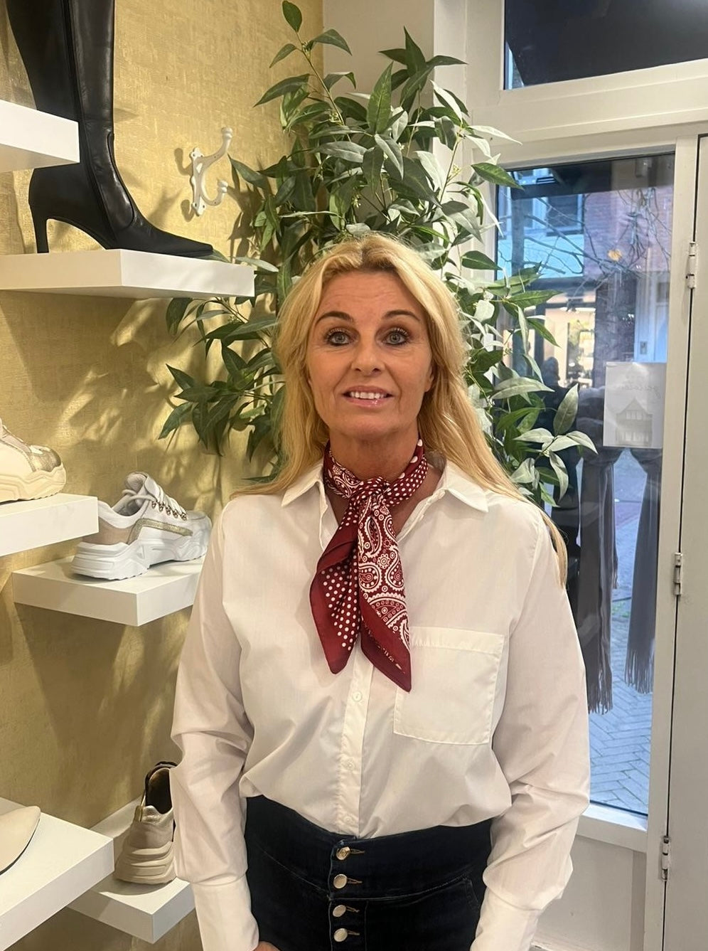 MVD Bordeaux Sjaaltje met Diverse Prints