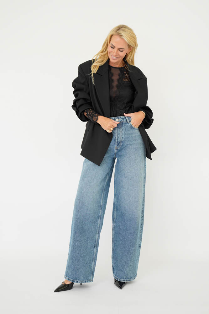 Est’Seven – Israe blazer